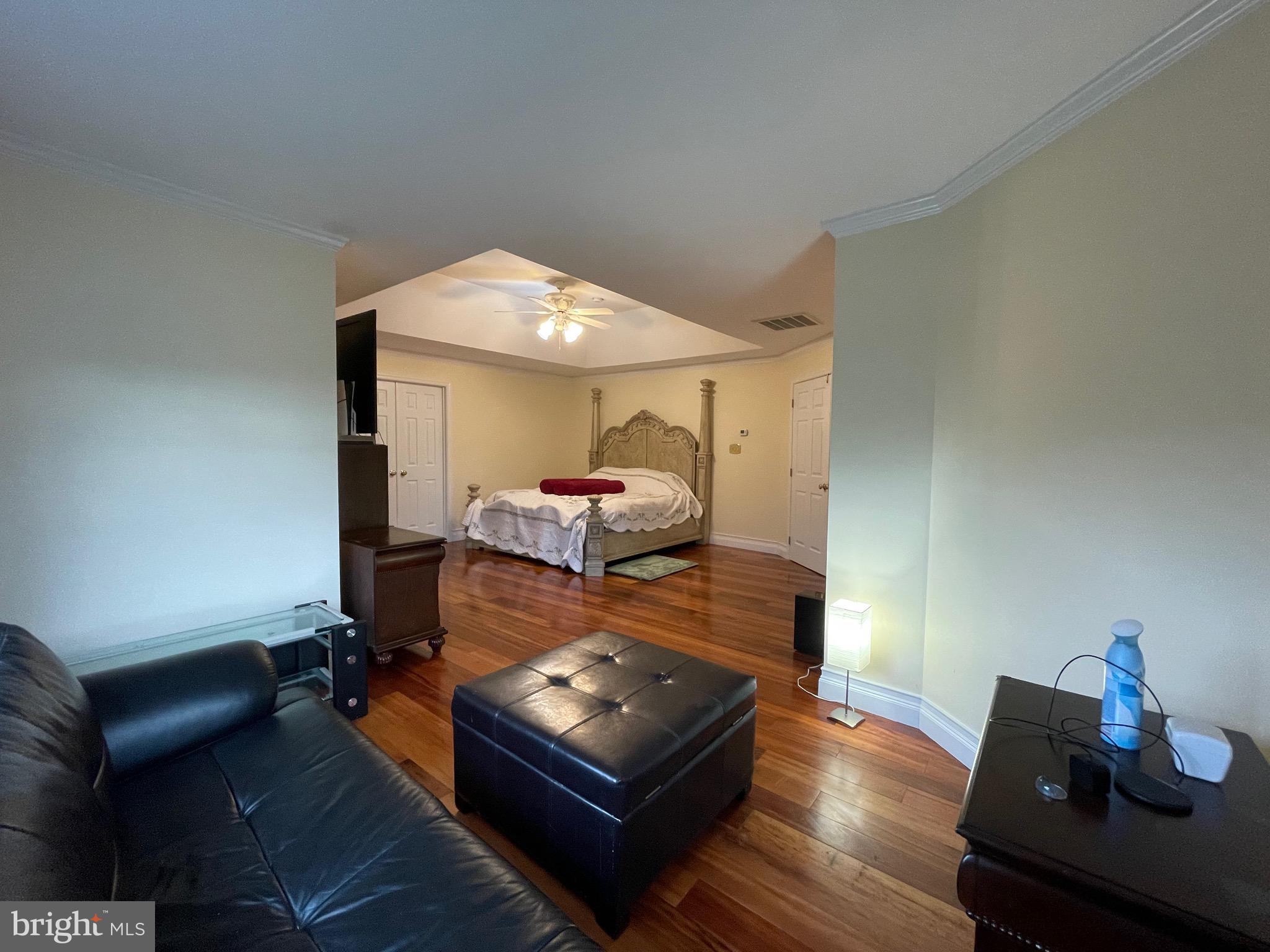 Real estate listing preview #56