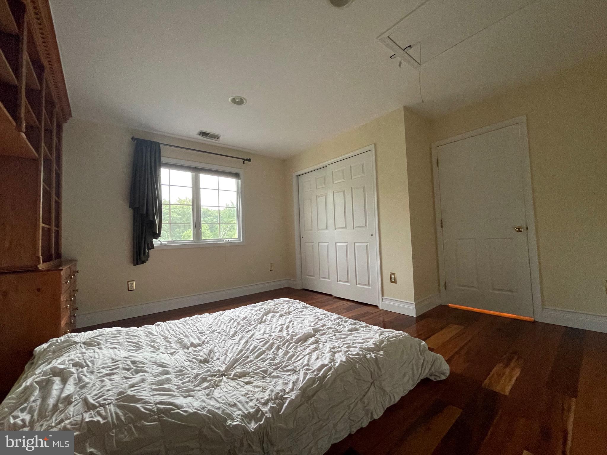 Real estate listing preview #61