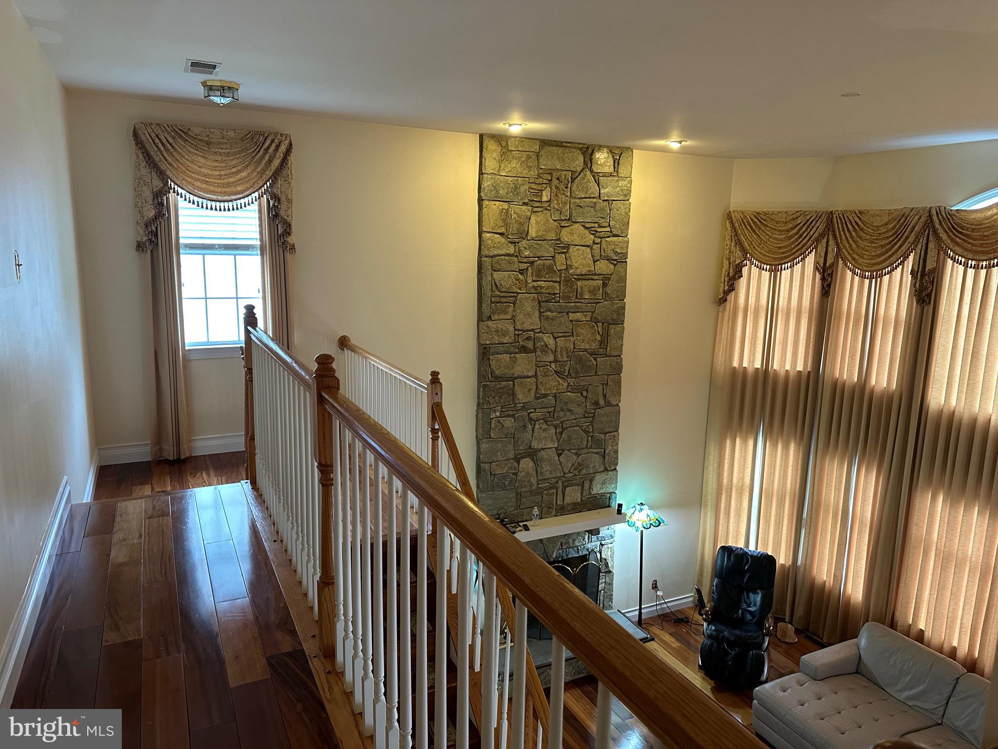 Real estate listing preview #50
