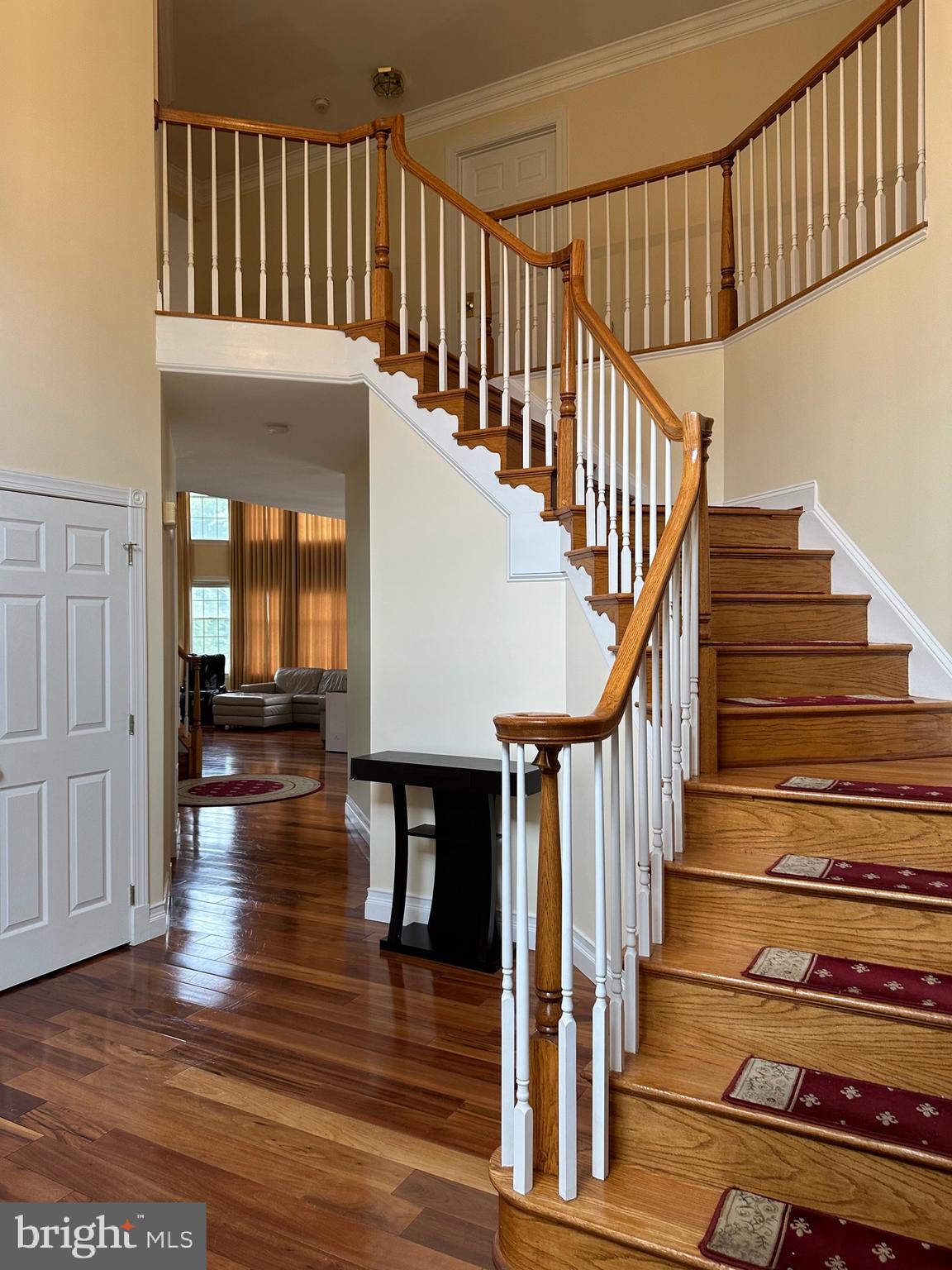 Real estate listing preview #14