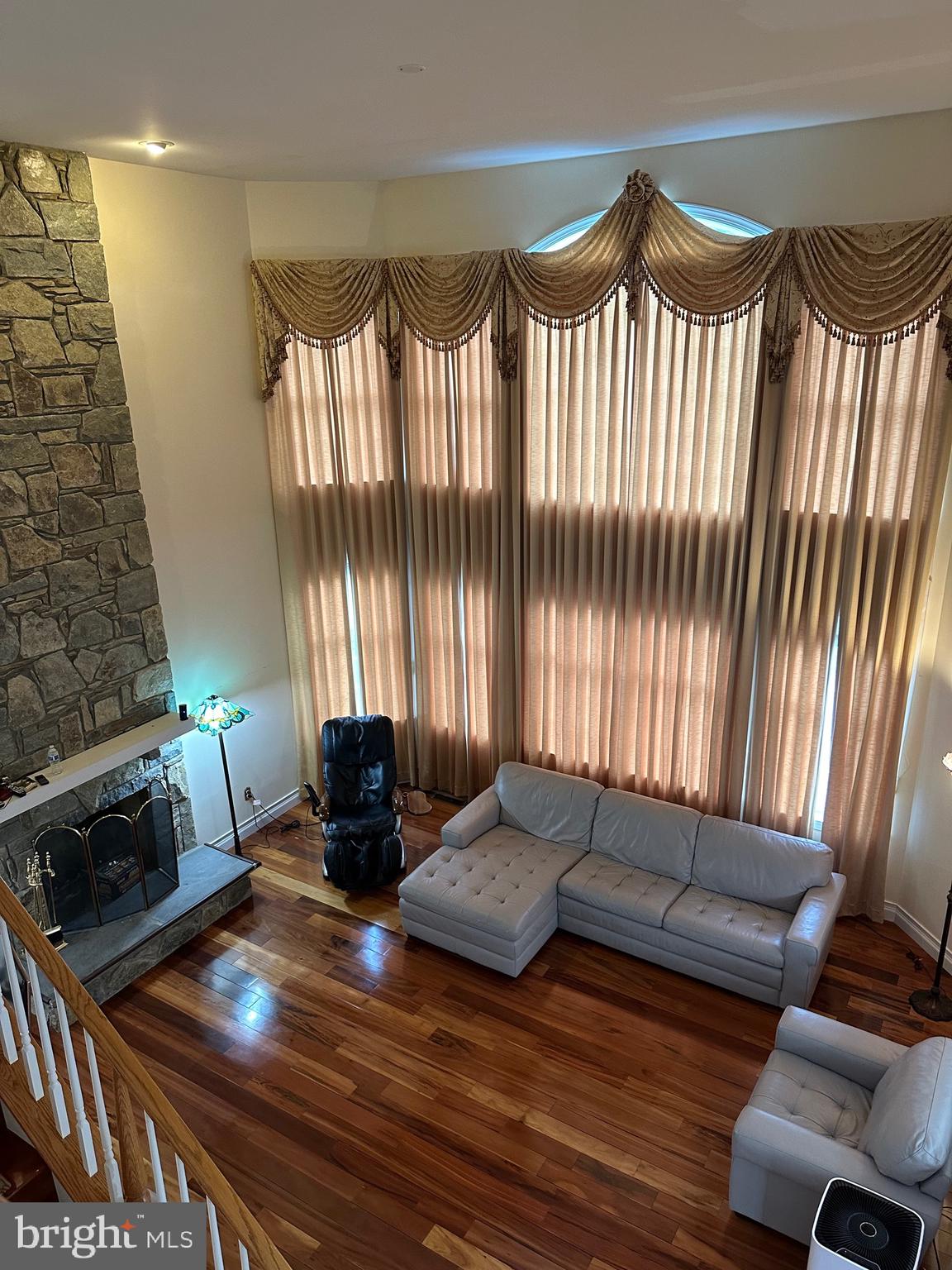 Real estate listing preview #32