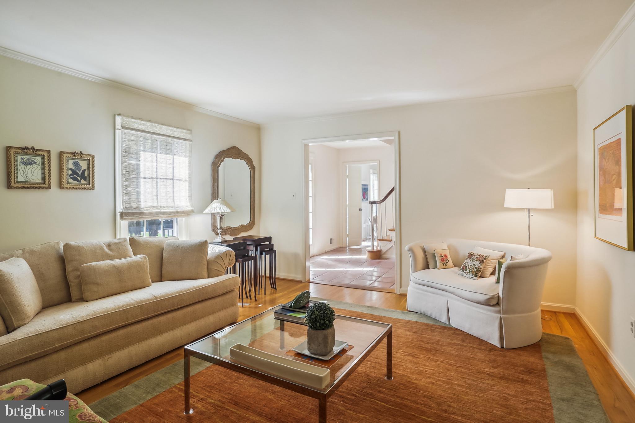 Real estate listing preview #12