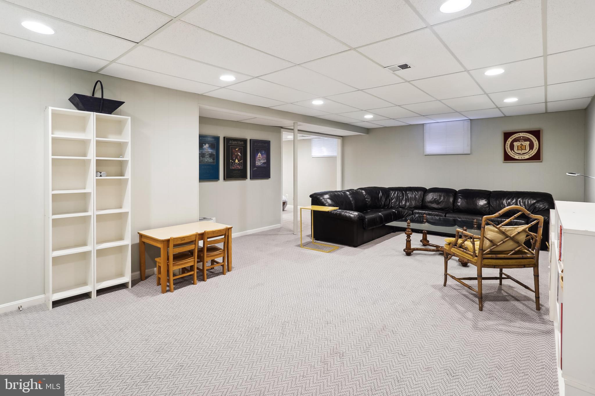 Real estate listing preview #35