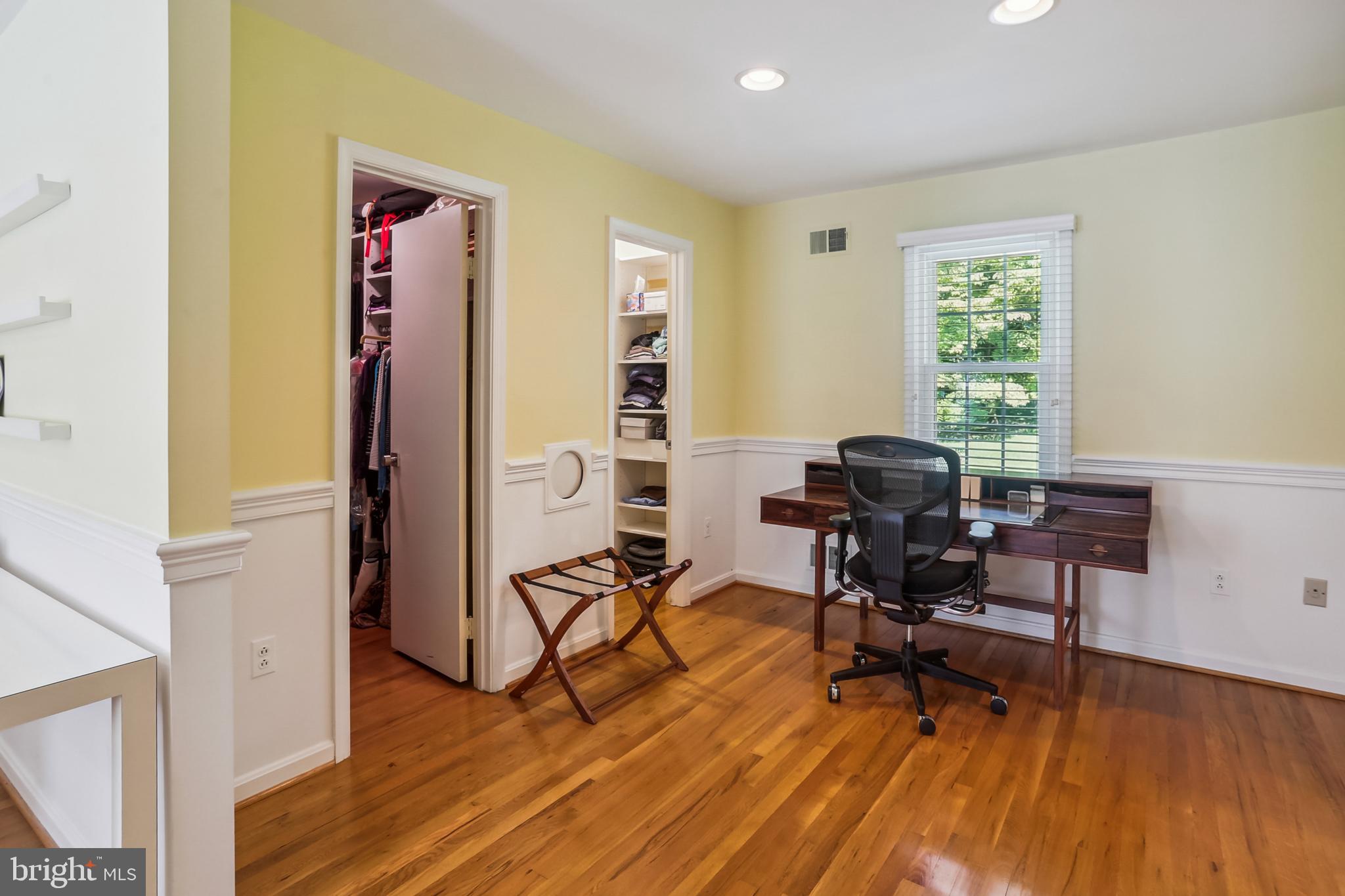 Real estate listing preview #42