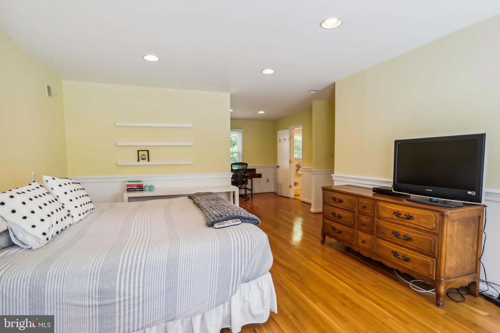 Real estate listing preview #47