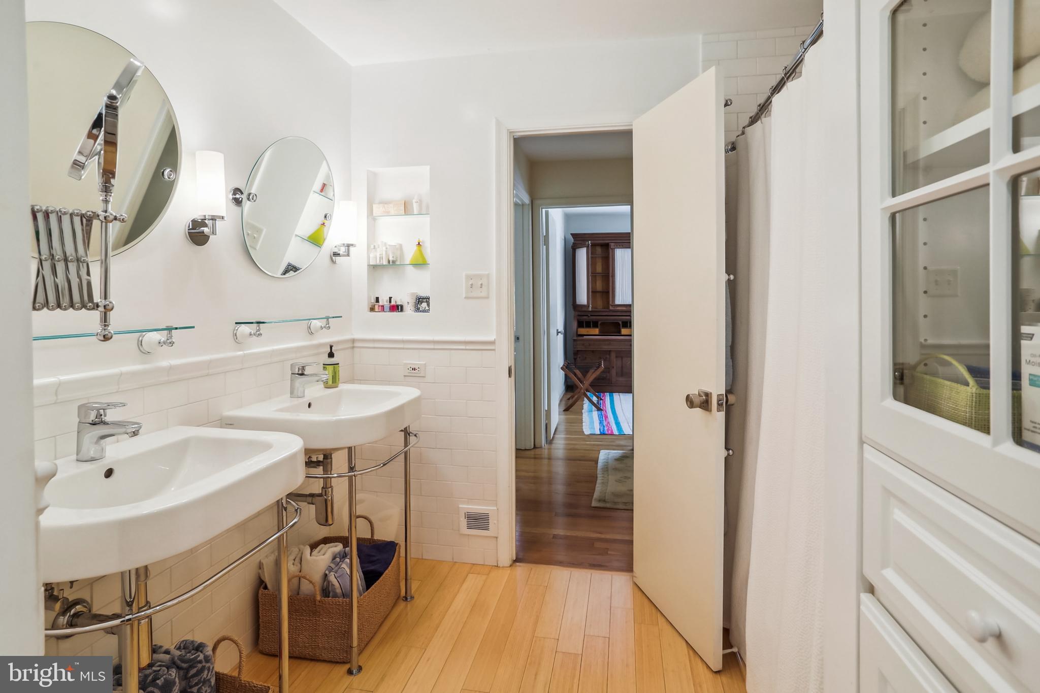 Real estate listing preview #40