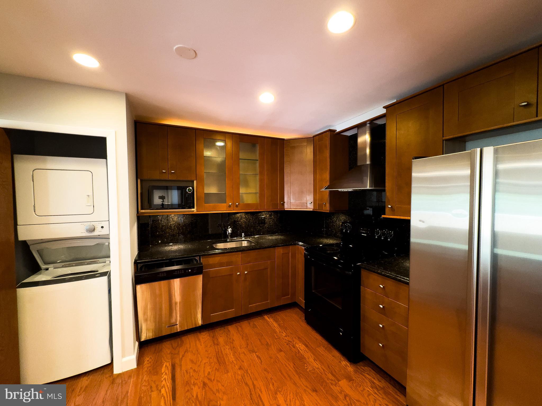 Real estate listing preview #6