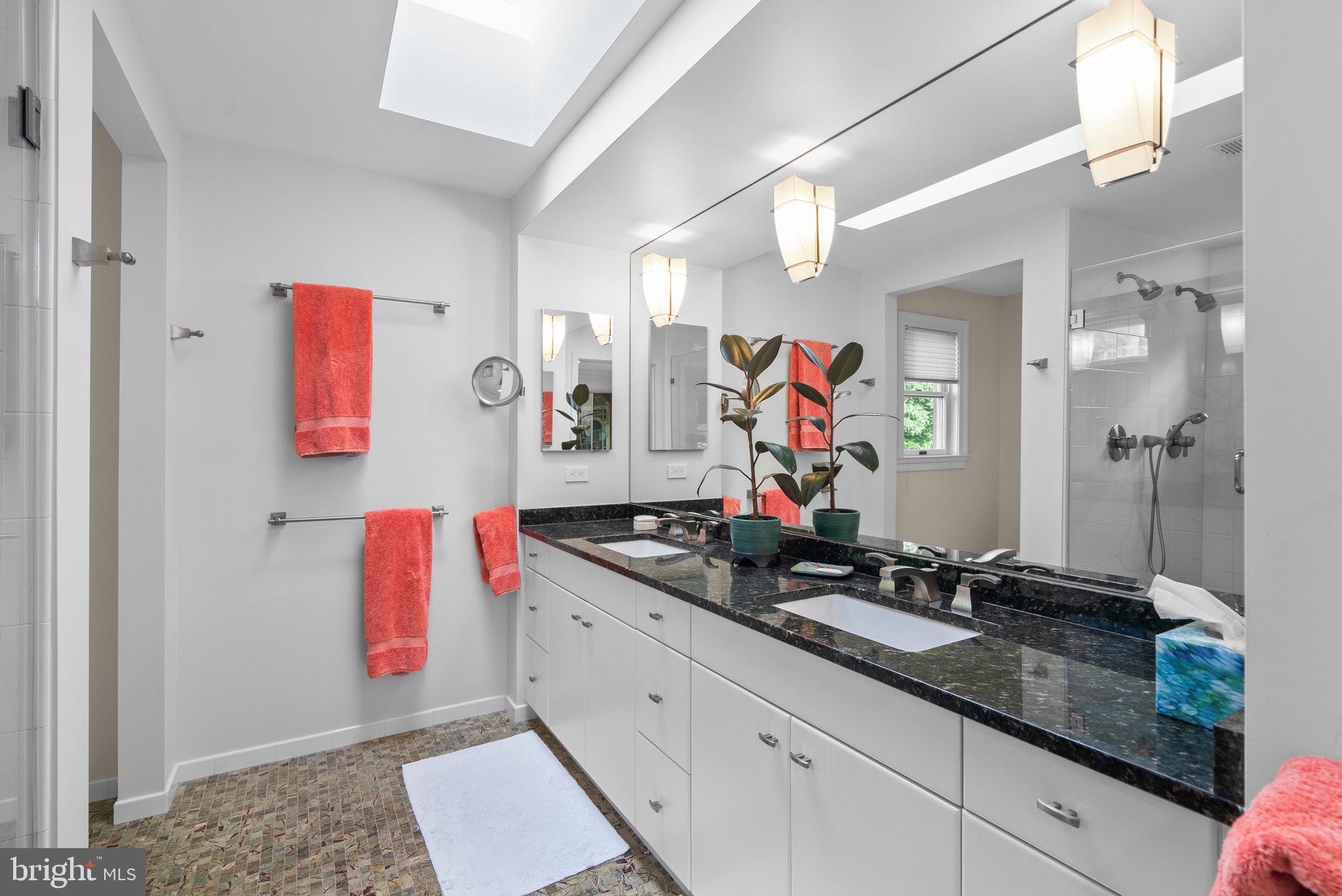 Real estate listing preview #32