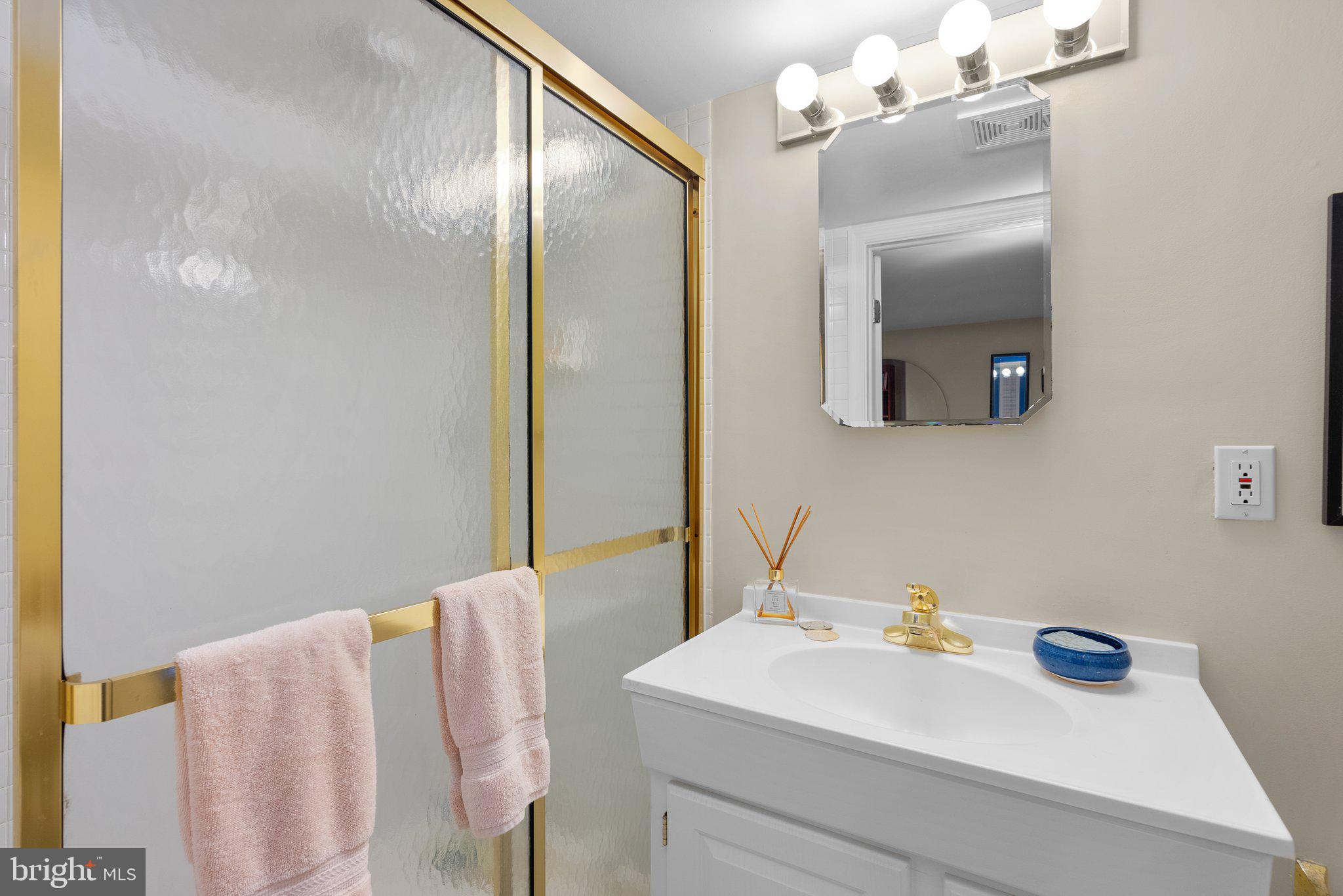 Real estate listing preview #34