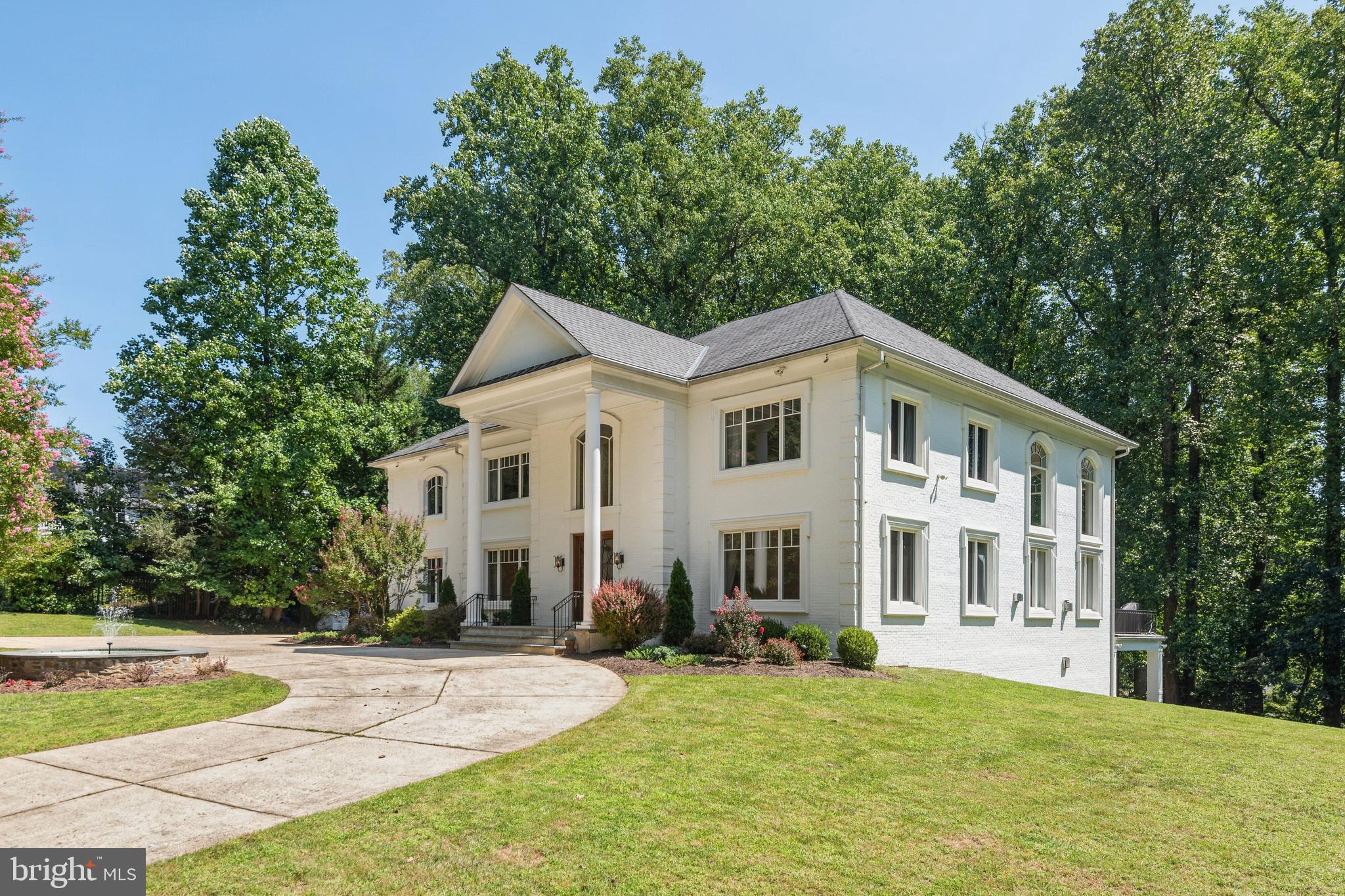 Real estate listing preview #3