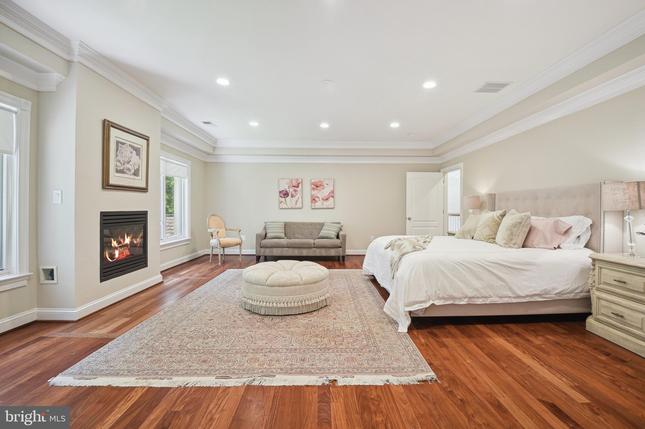 Real estate listing preview #33