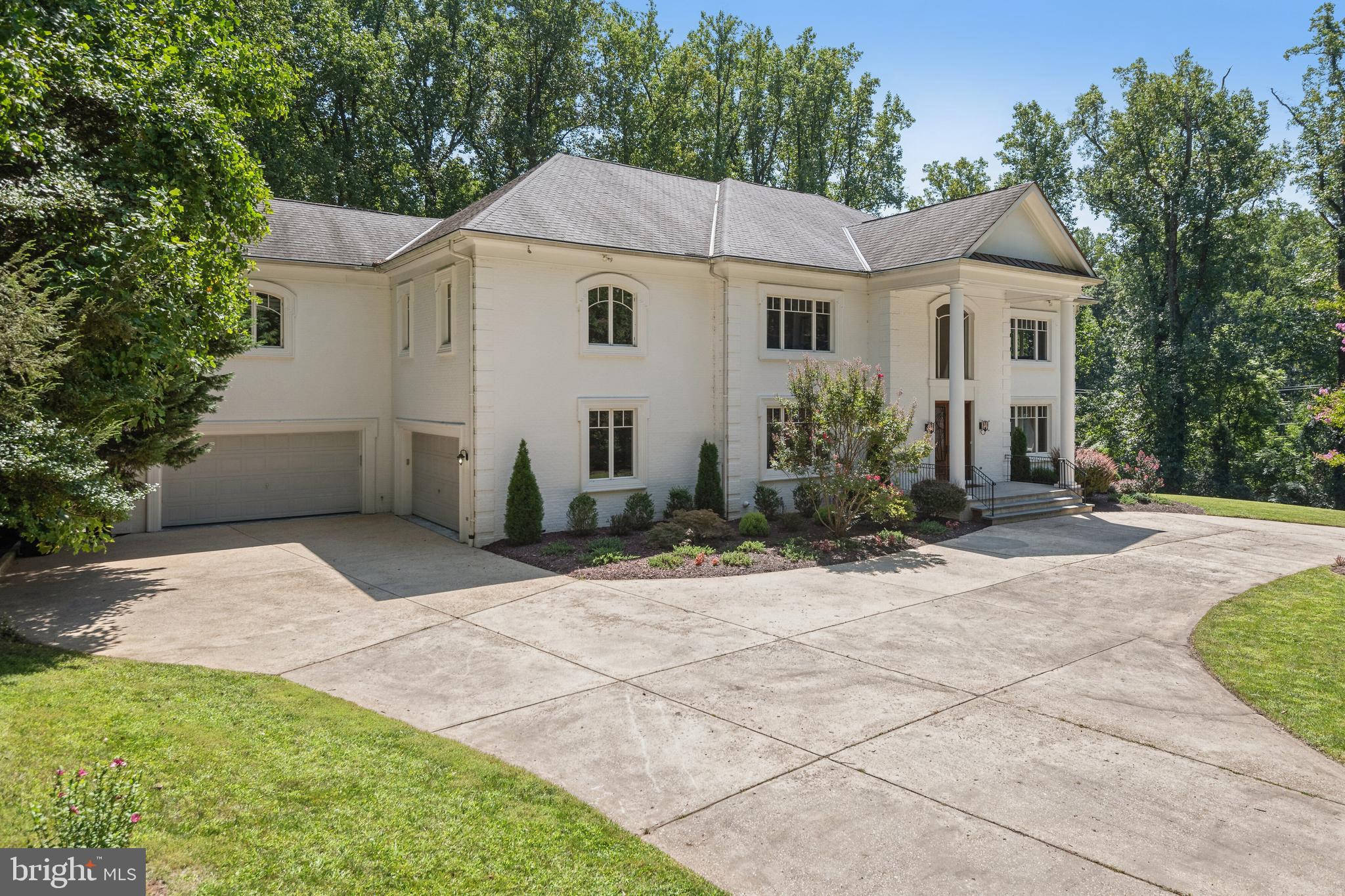 Real estate listing preview #6