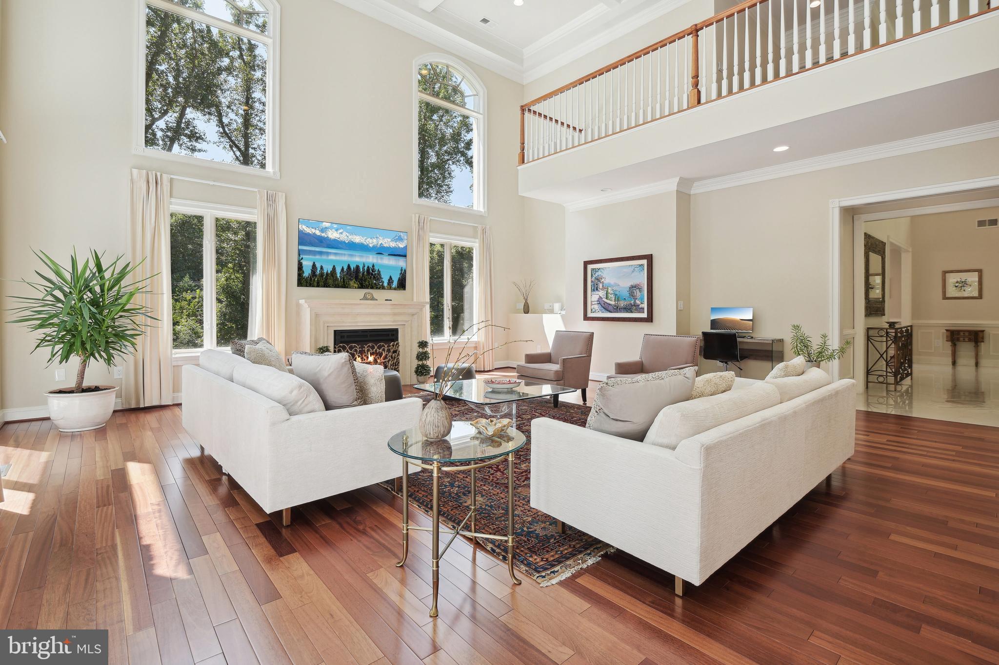 Real estate listing preview #14