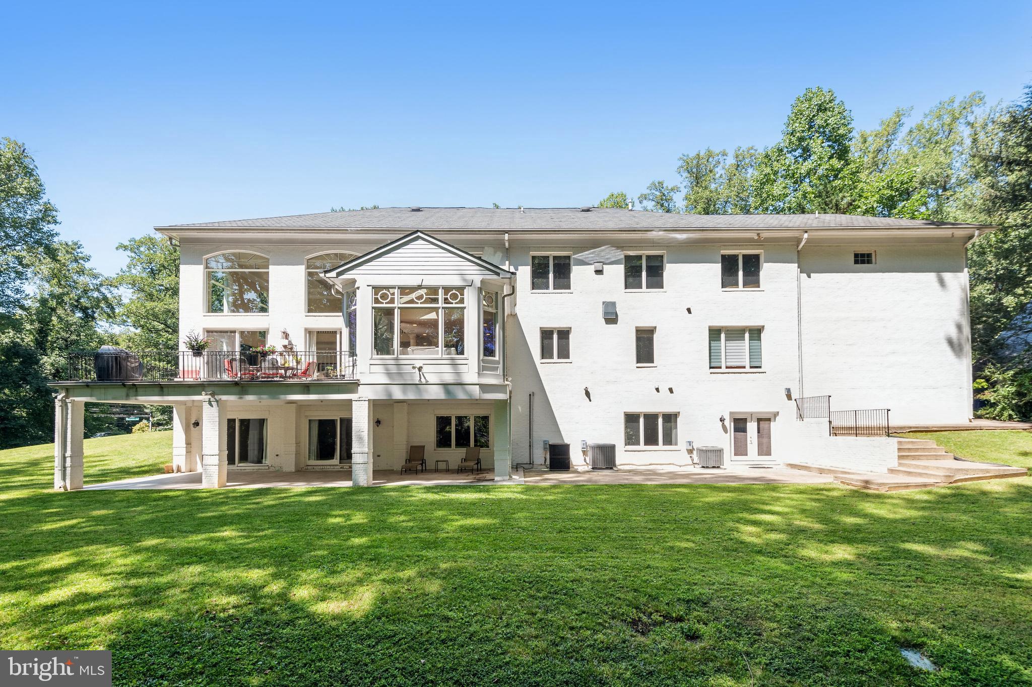 Real estate listing preview #77