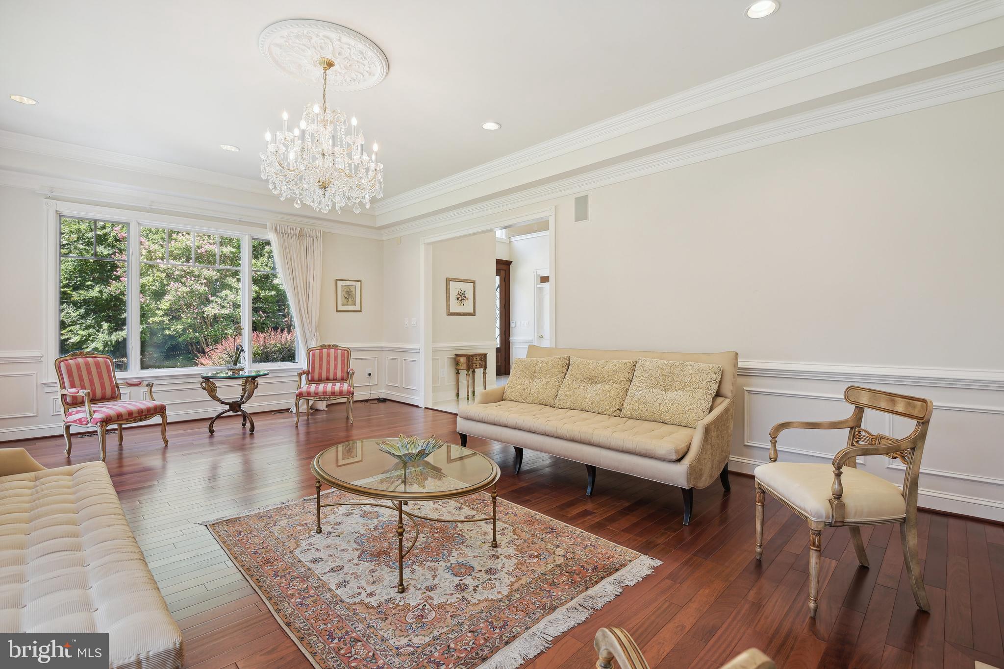 Real estate listing preview #36