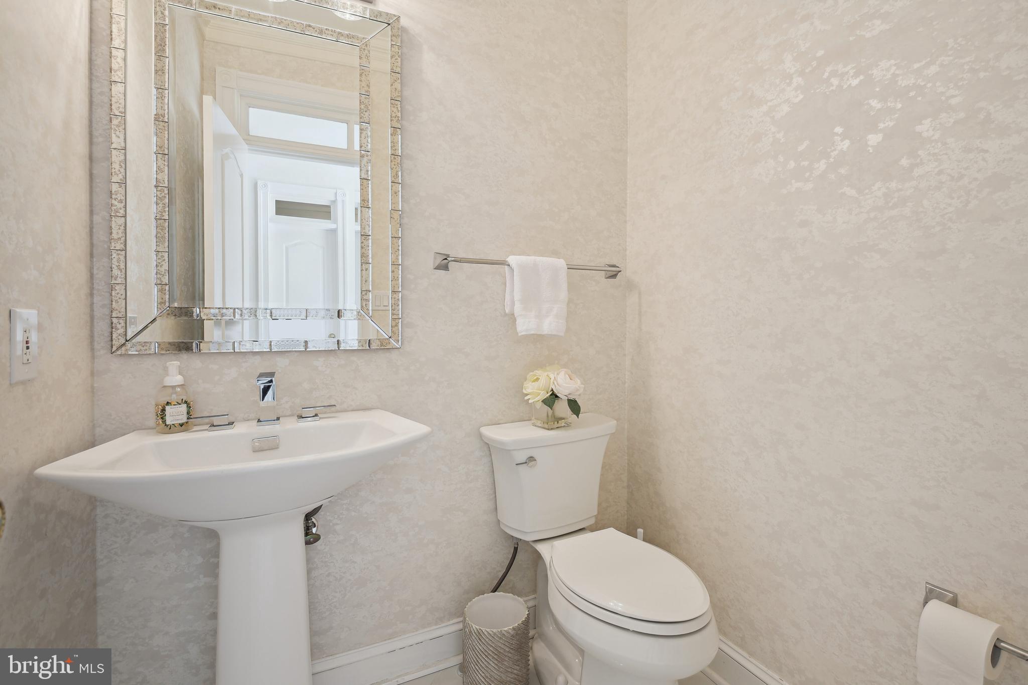 Real estate listing preview #46