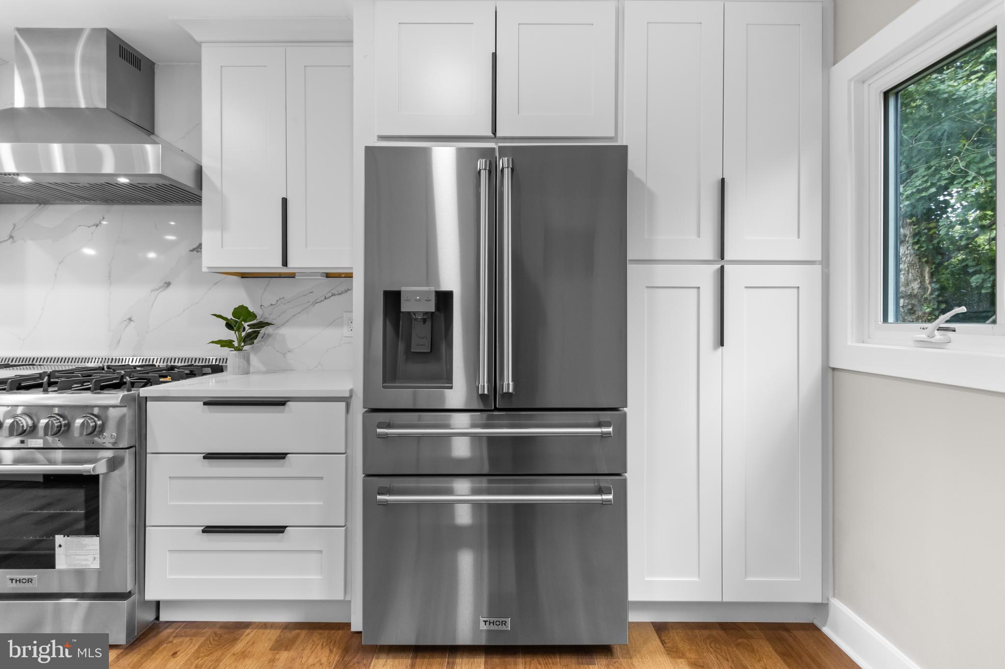 Real estate listing preview #11