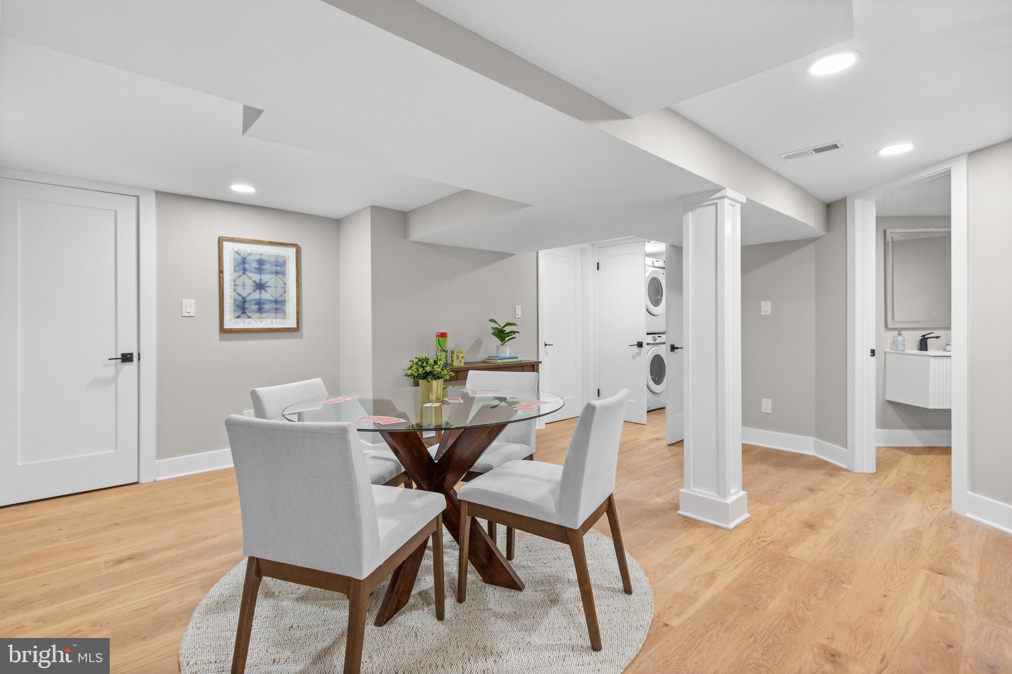 Real estate listing preview #64