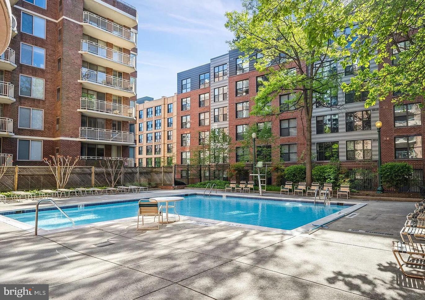 Real estate listing preview #10