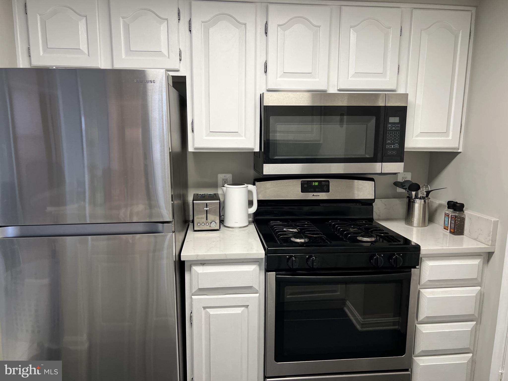 Real estate listing preview #7