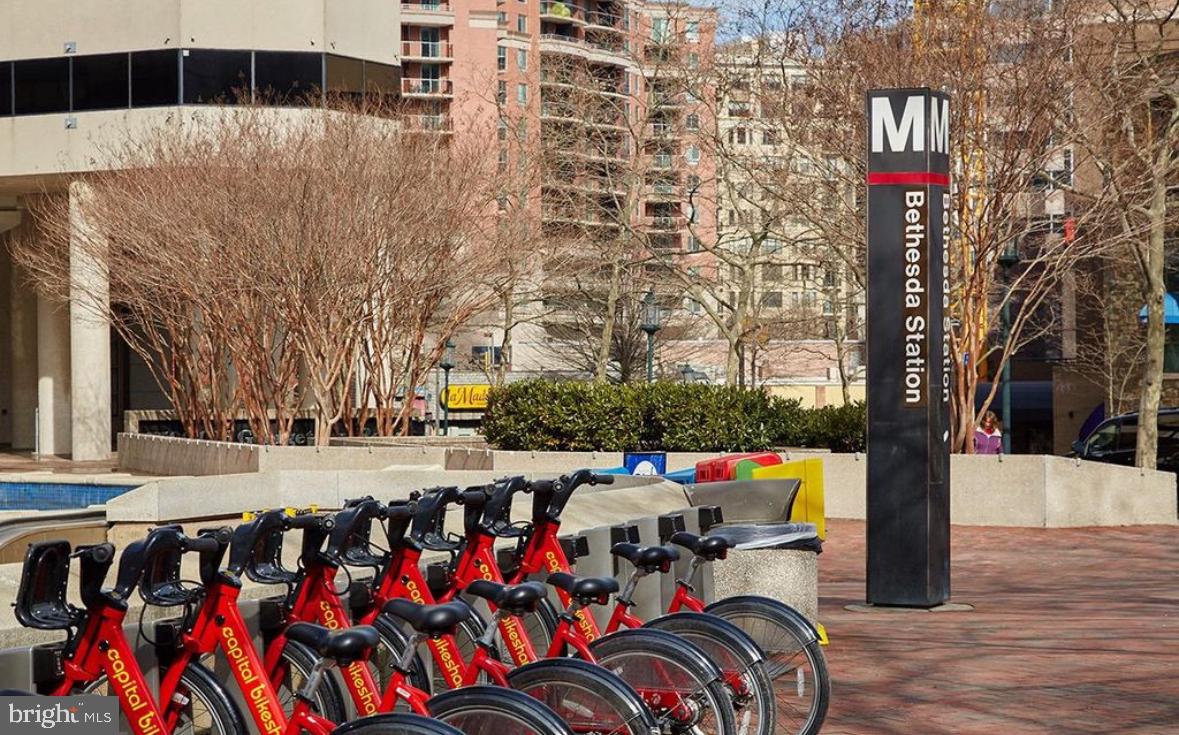 Real estate listing preview #32