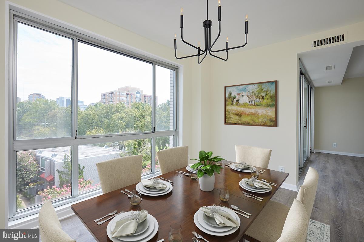 Real estate listing preview #12