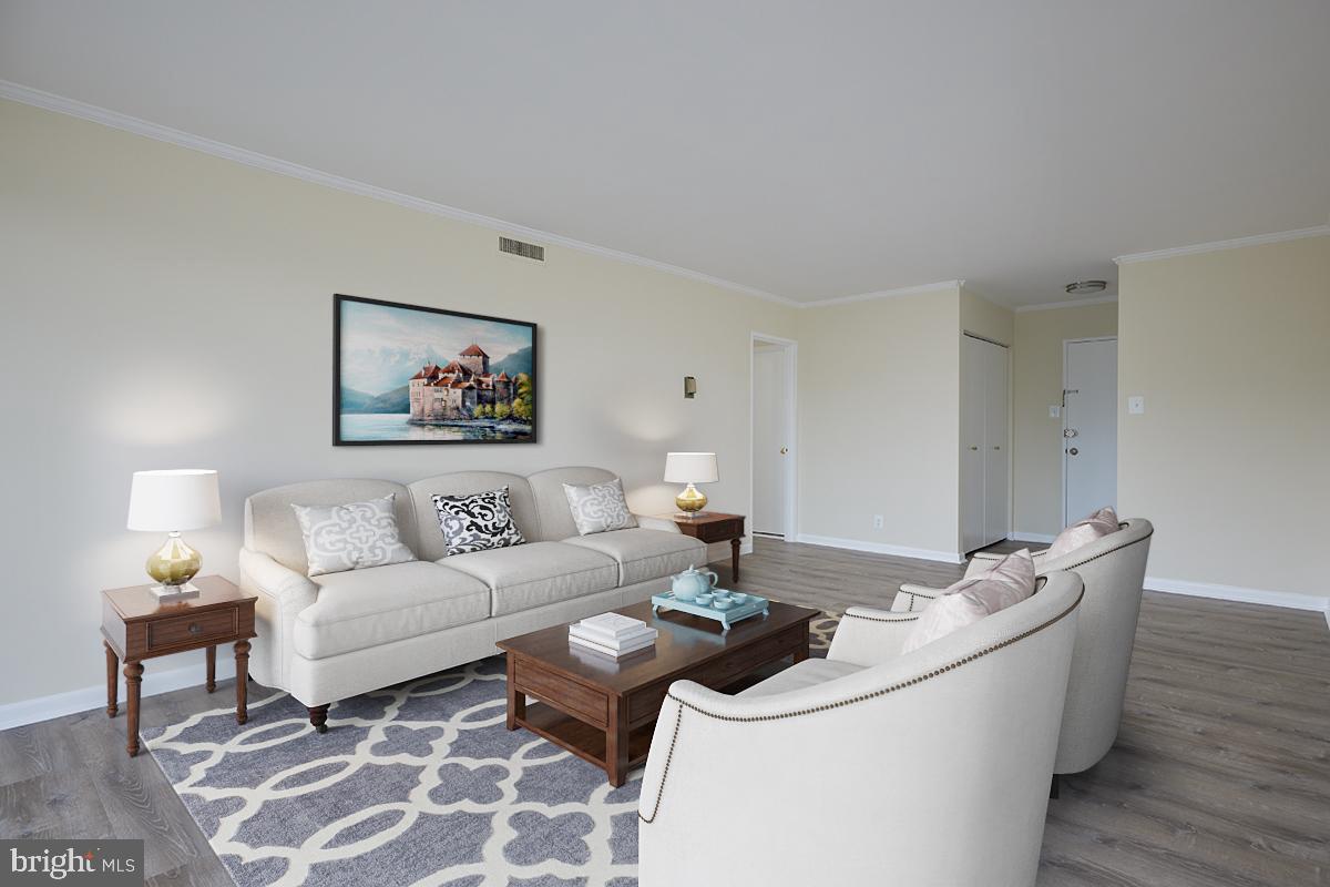 Real estate listing preview #6