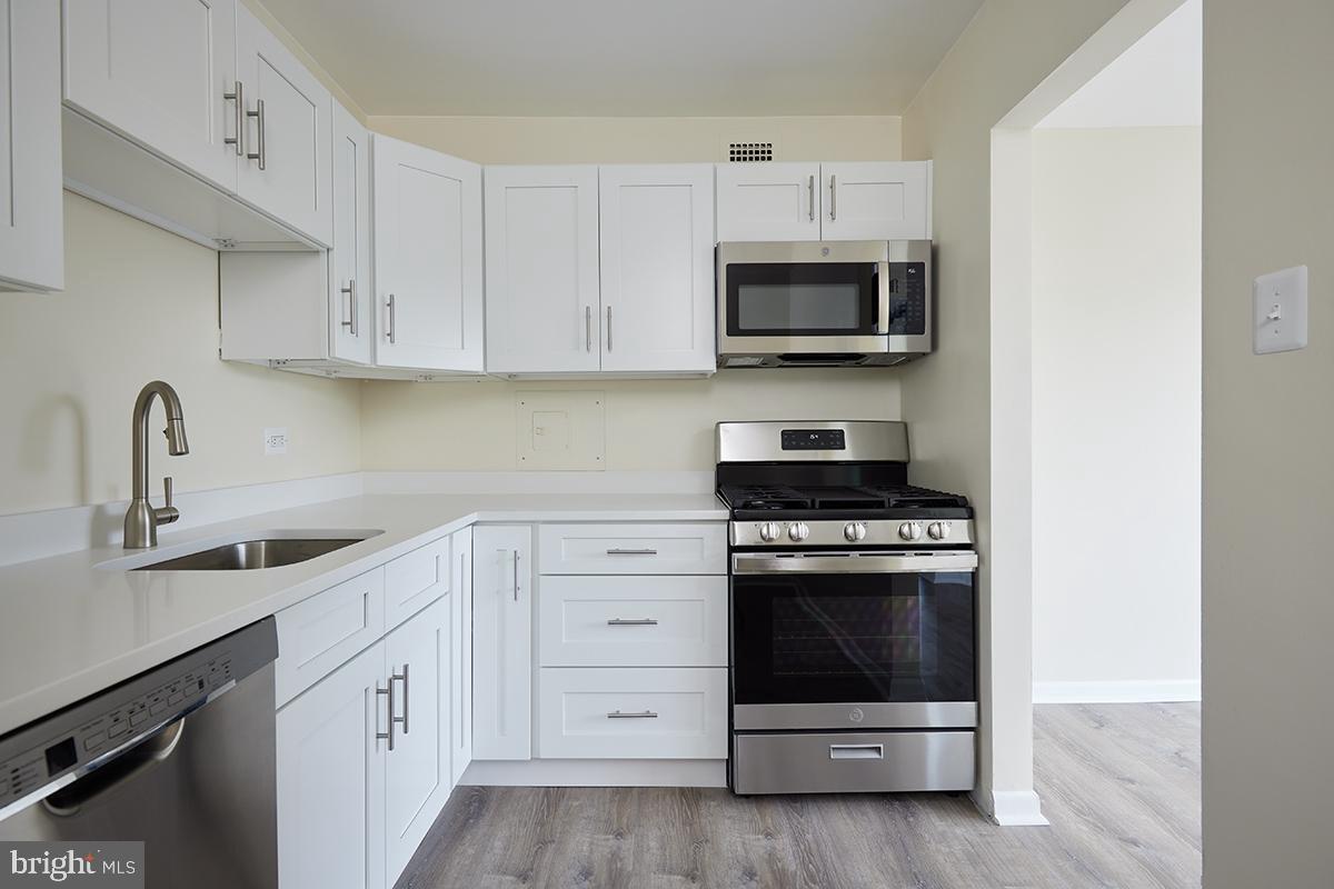 Real estate listing preview #15