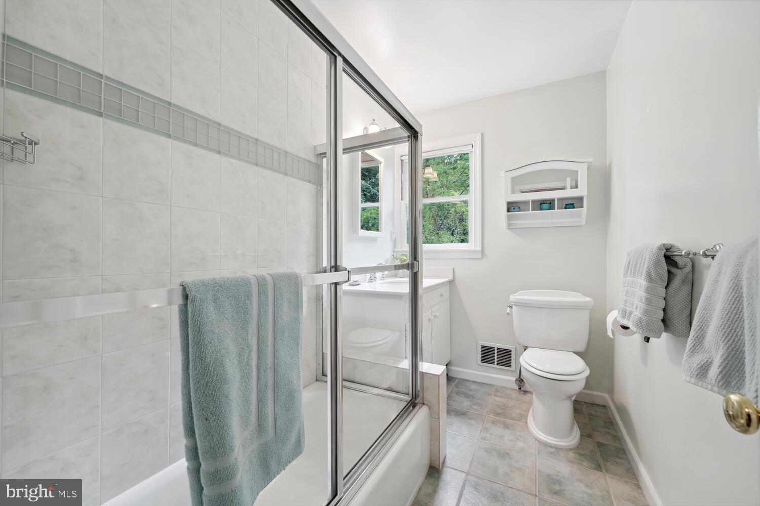 Real estate listing preview #33