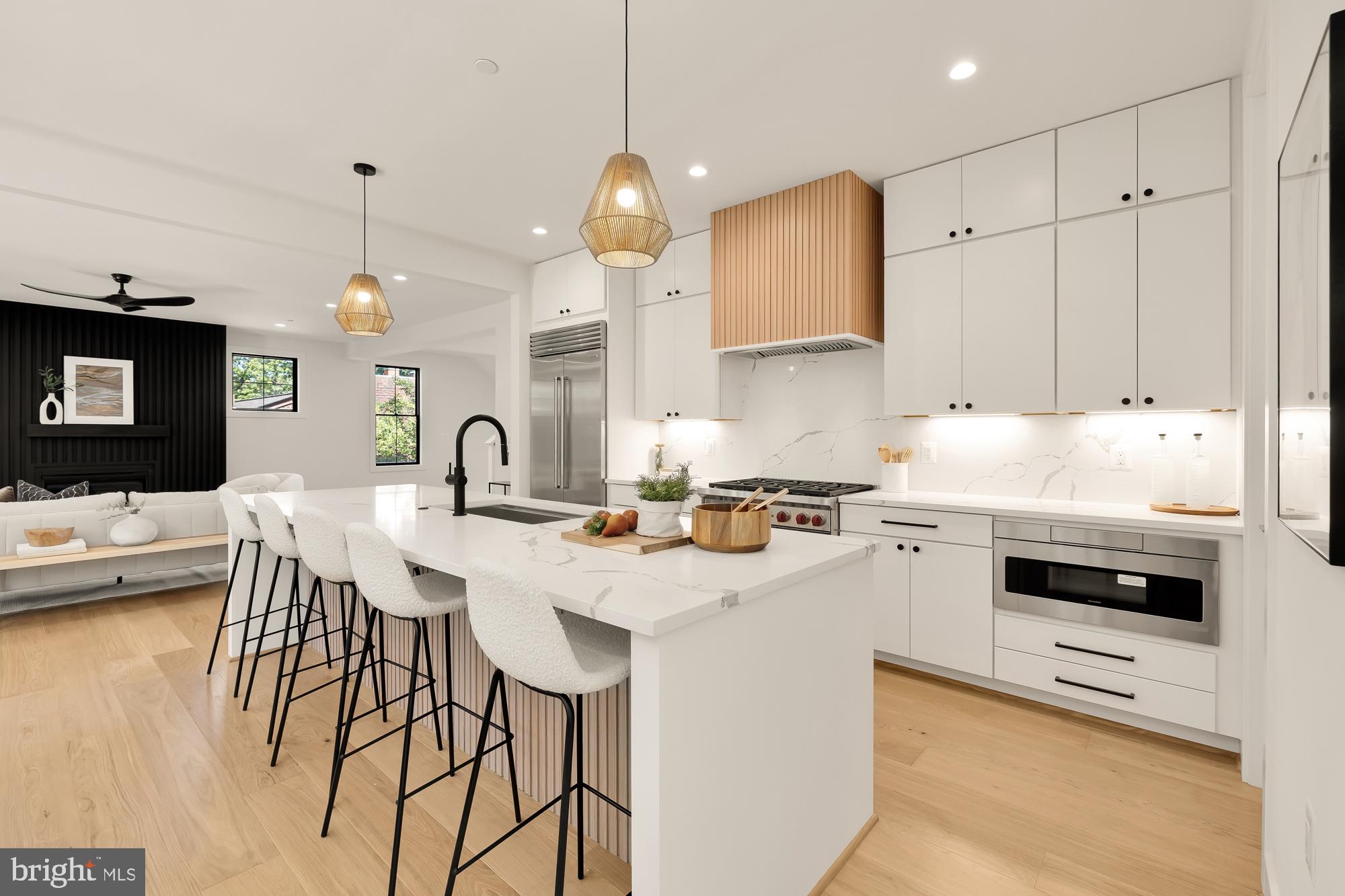 Real estate listing preview #15