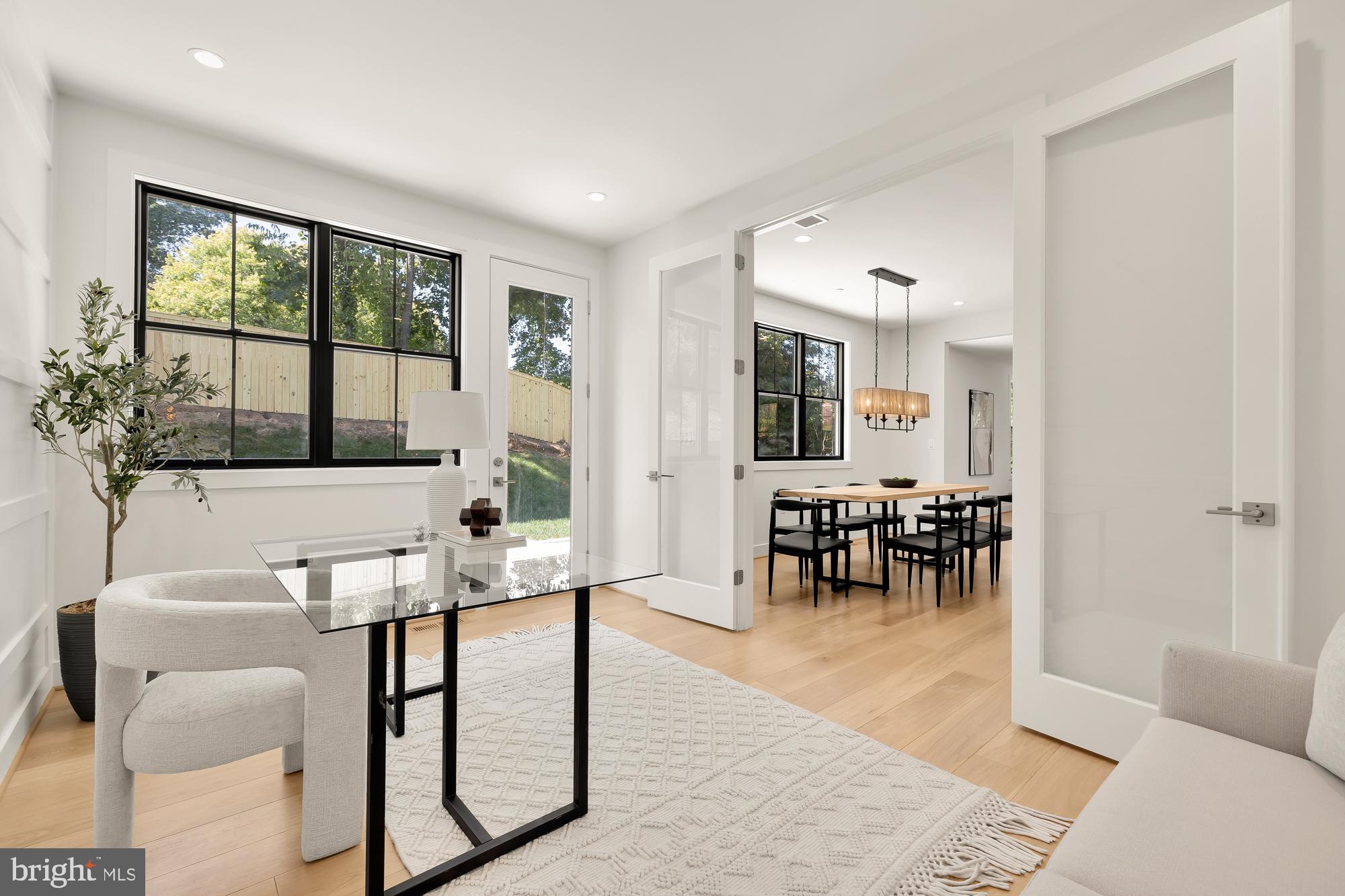 Real estate listing preview #22