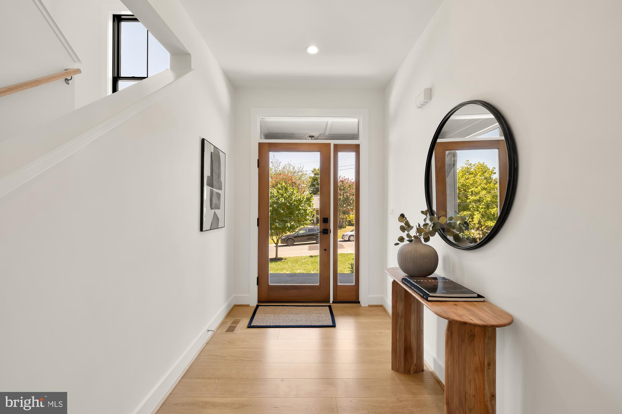 Real estate listing preview #4