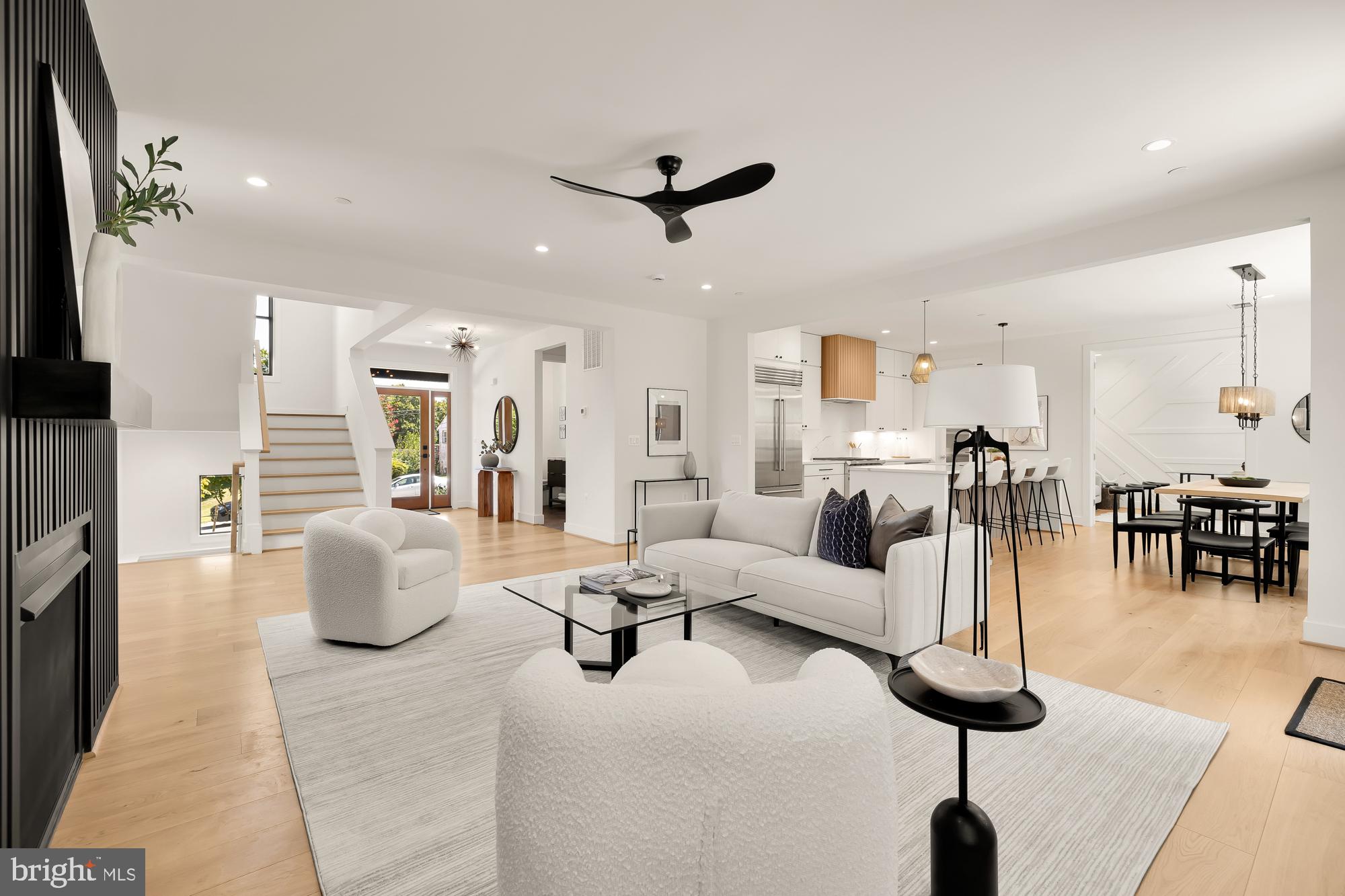 Real estate listing preview #10