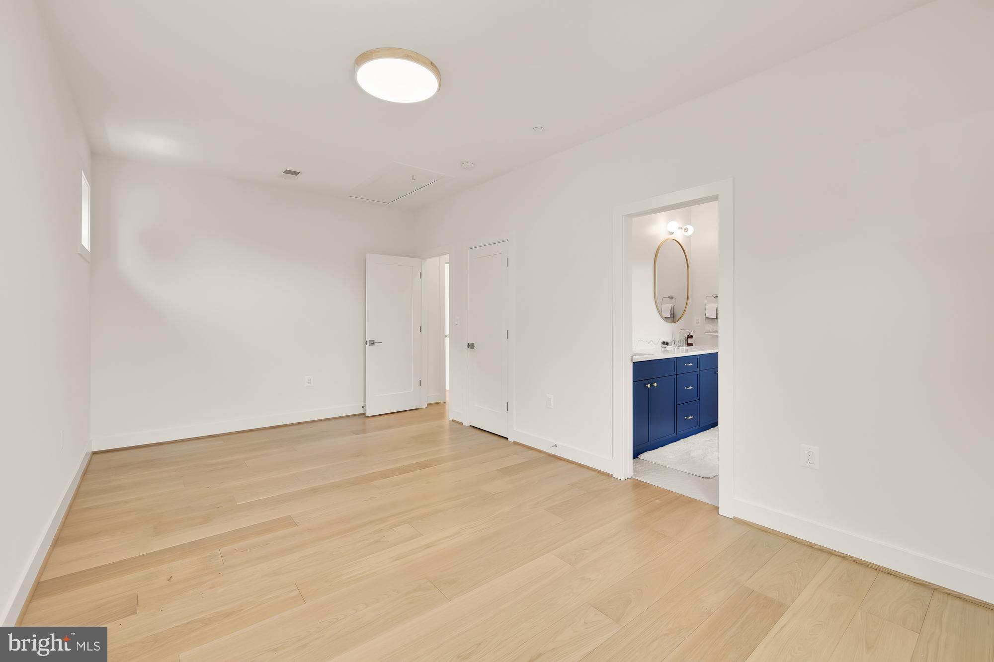 Real estate listing preview #36