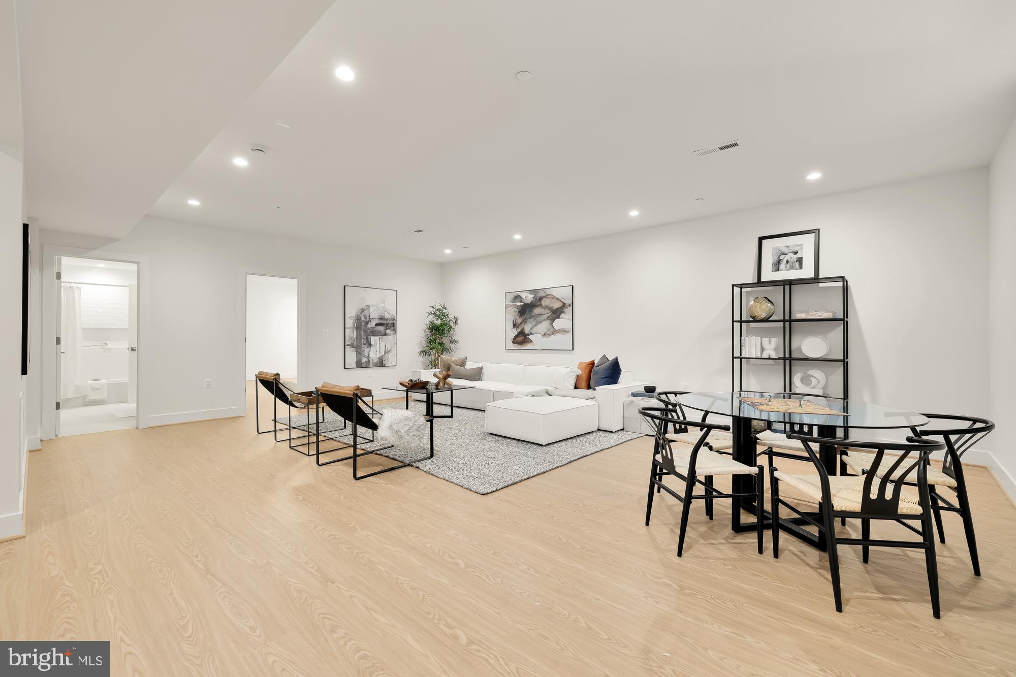 Real estate listing preview #44