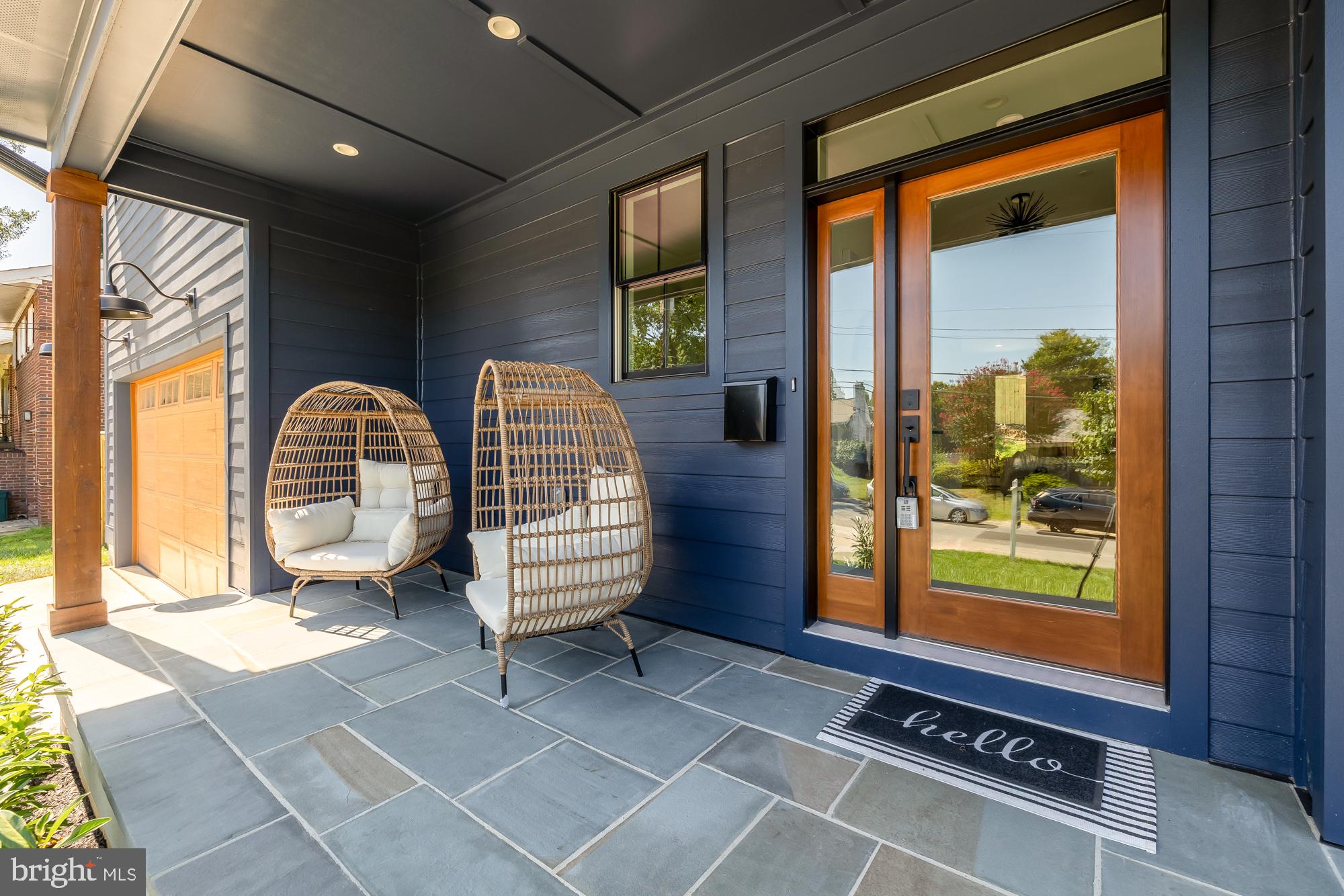 Real estate listing preview #2