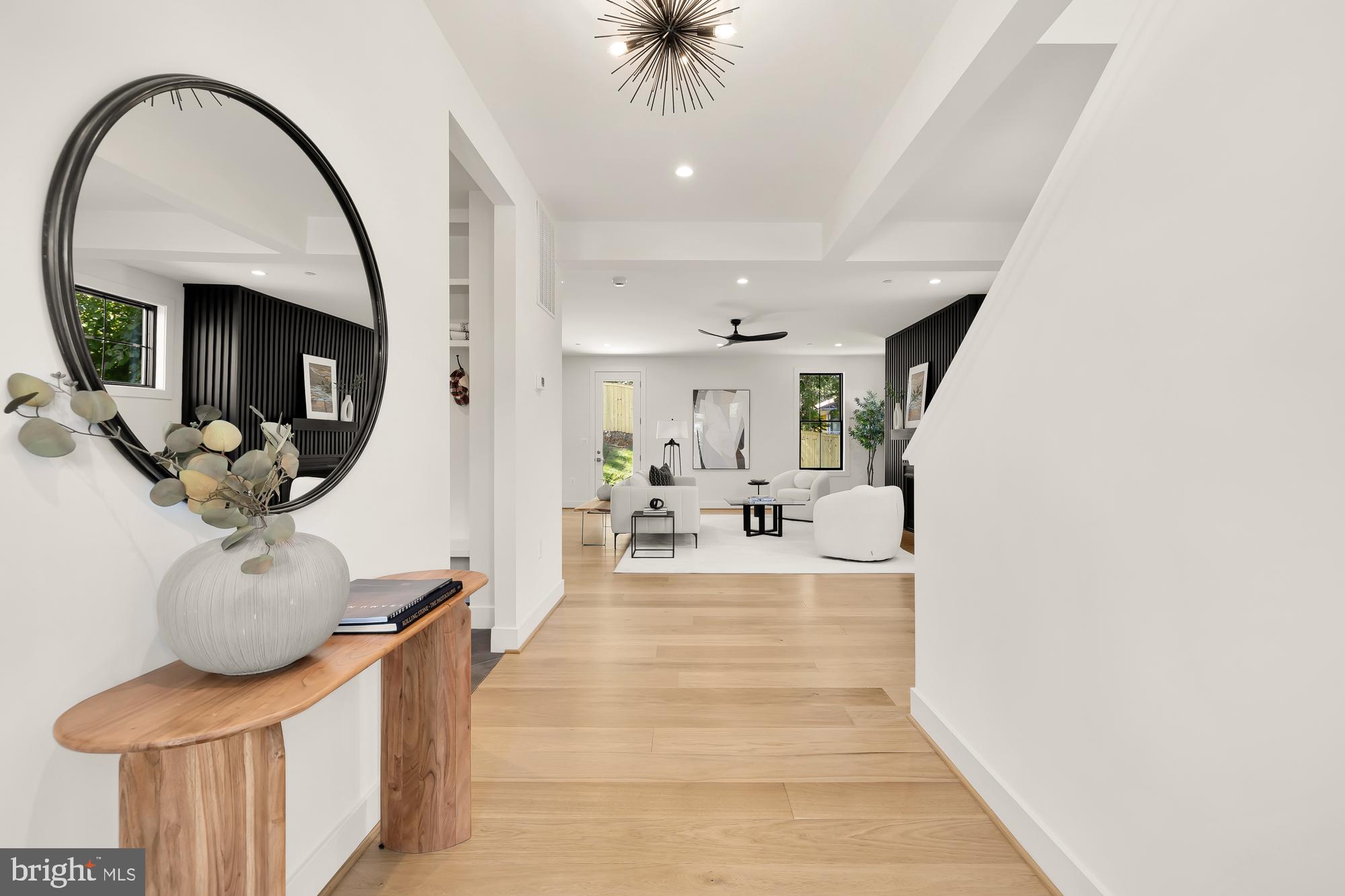 Real estate listing preview #3