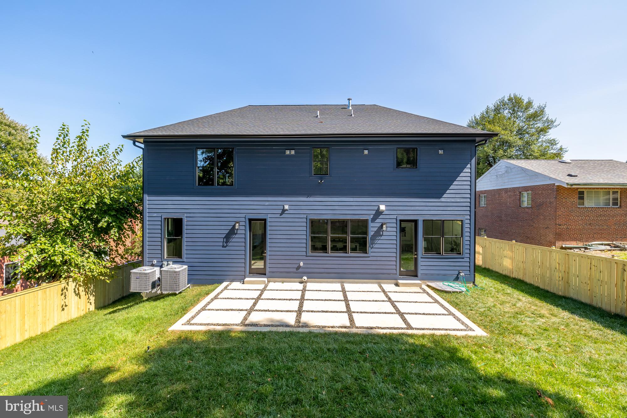 Real estate listing preview #53