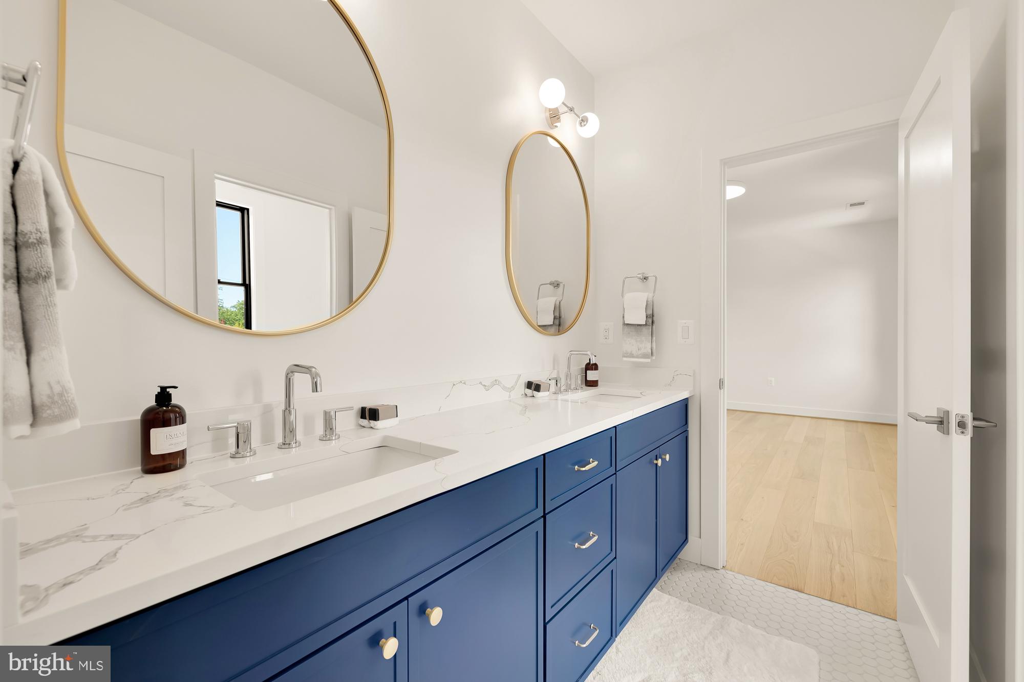 Real estate listing preview #37