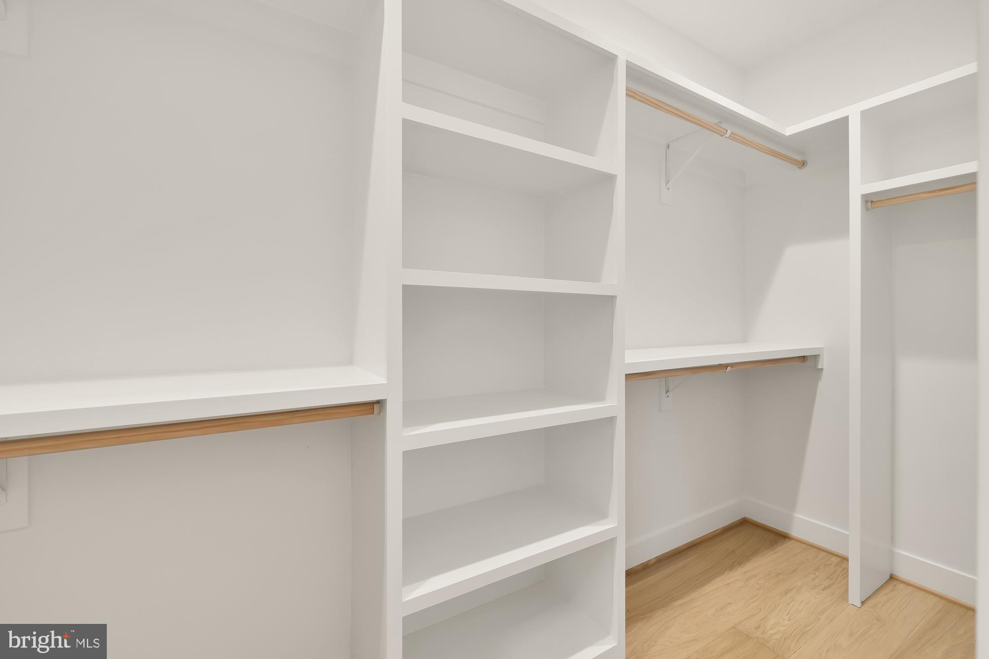 Real estate listing preview #31