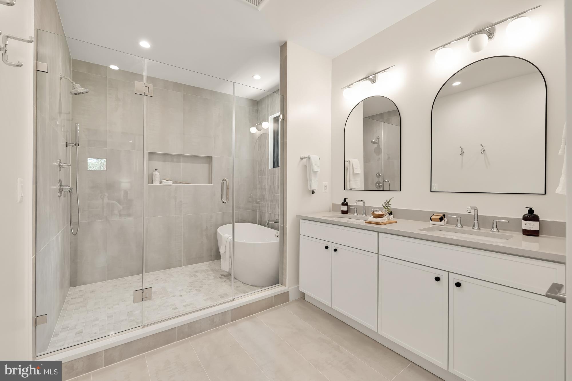 Real estate listing preview #32