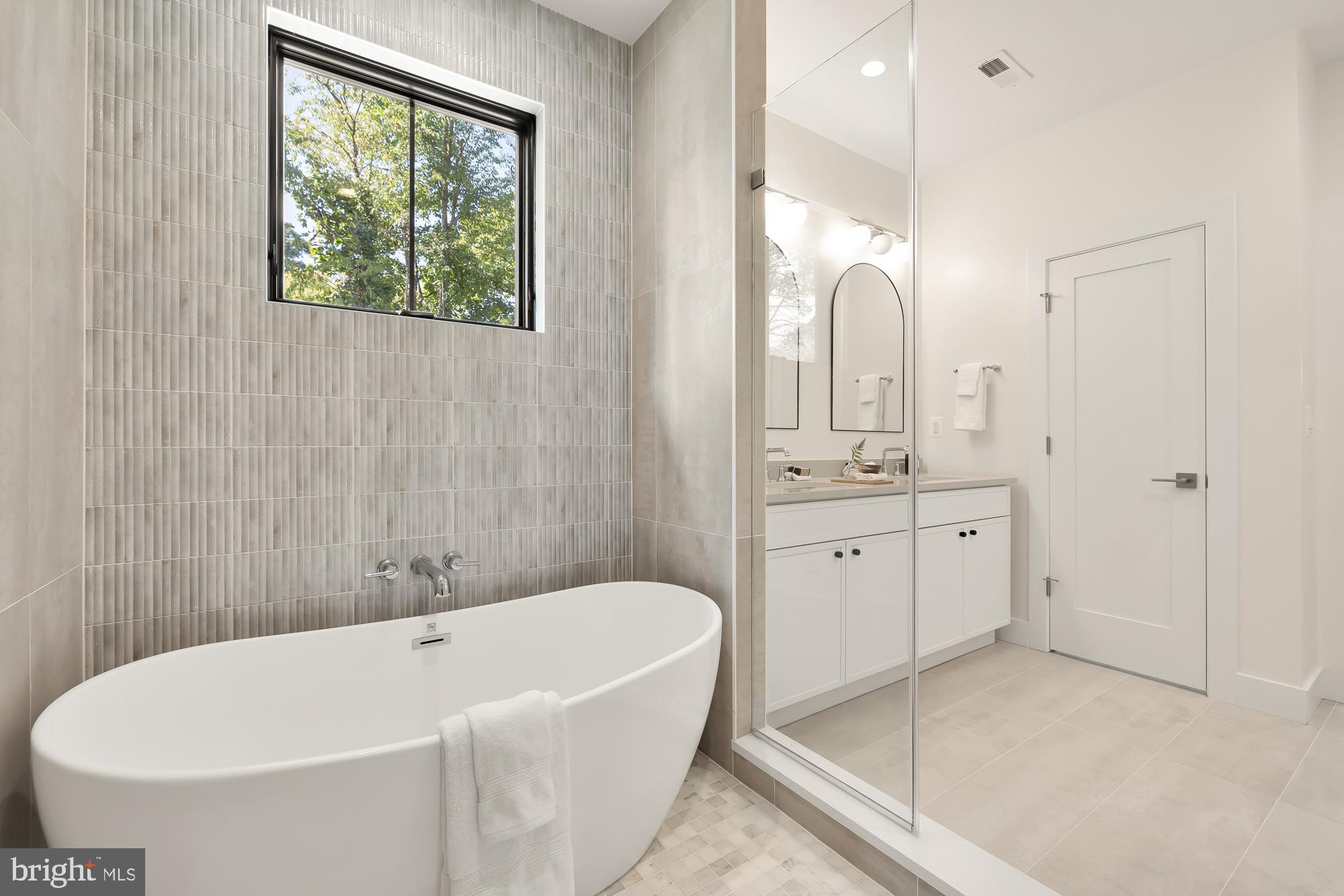 Real estate listing preview #33