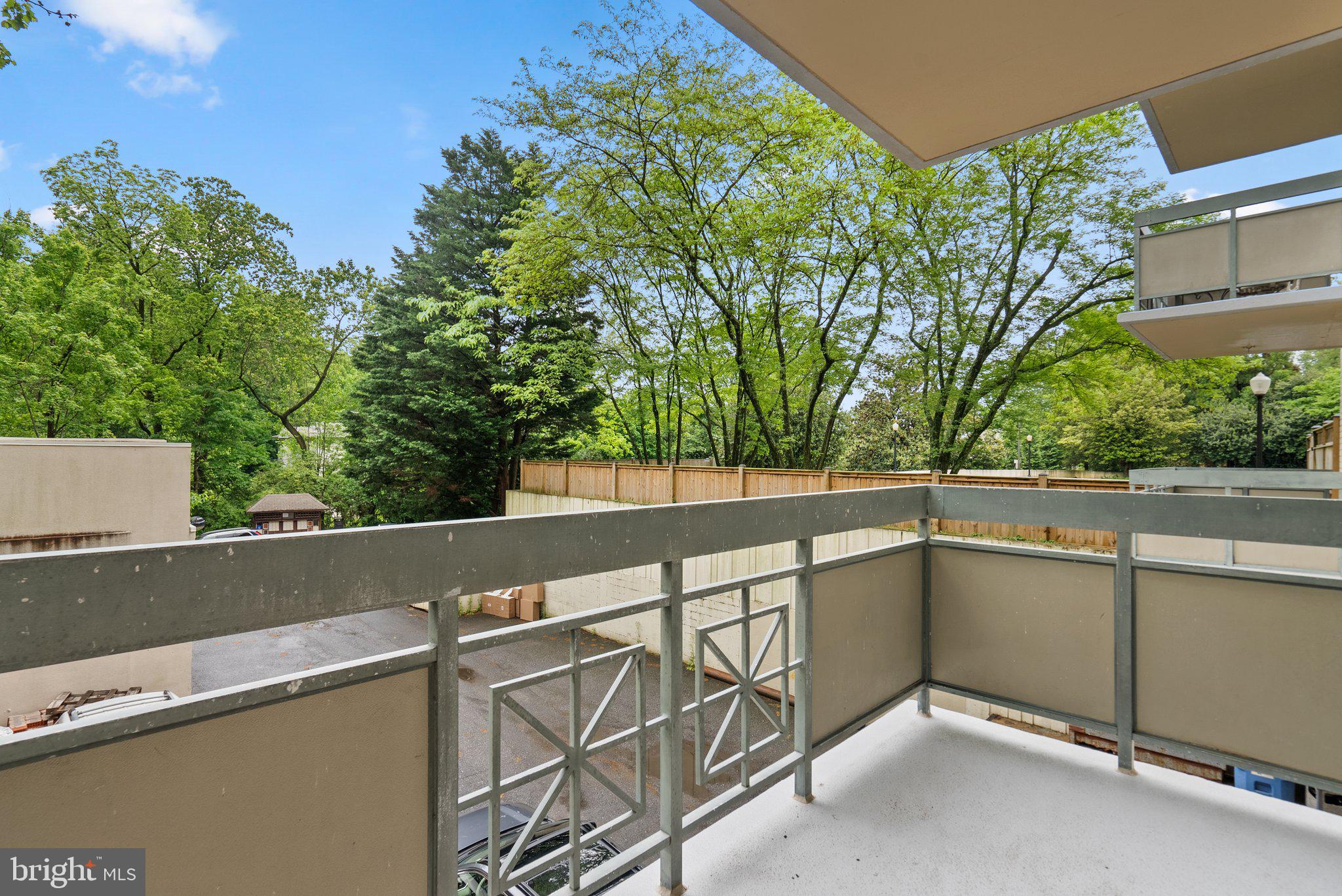 Real estate listing preview #5