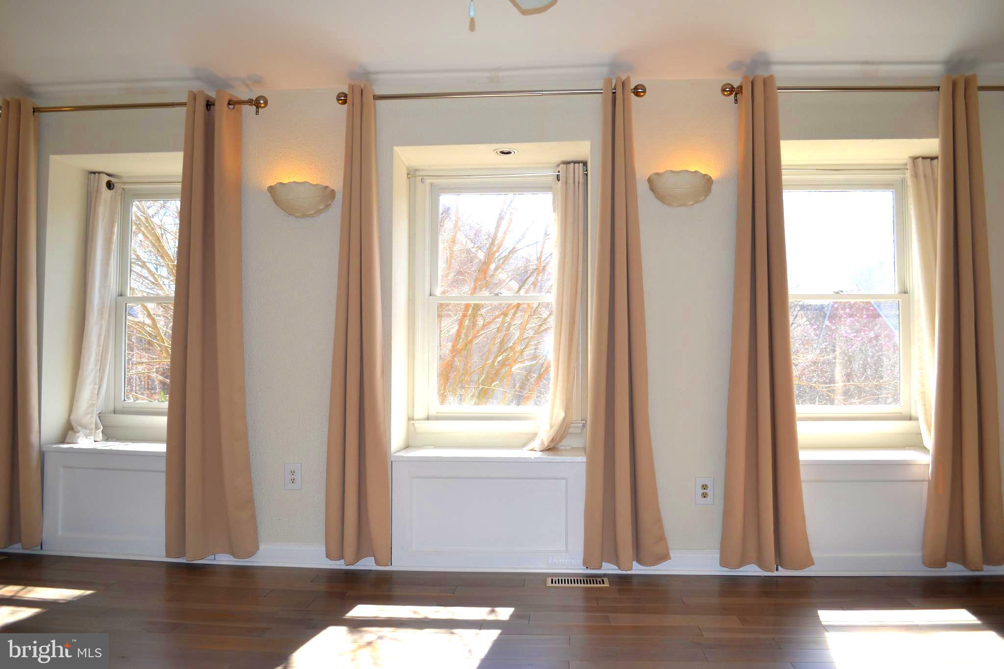 Real estate listing preview #15