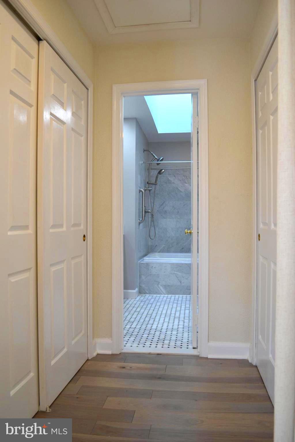 Real estate listing preview #18