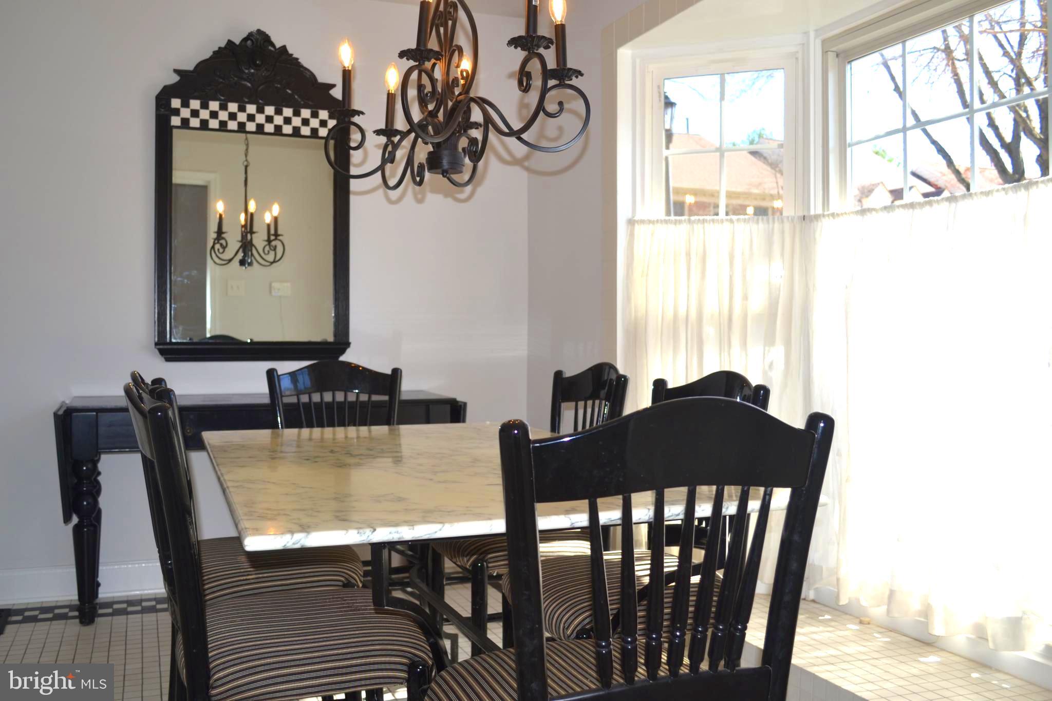 Real estate listing preview #4