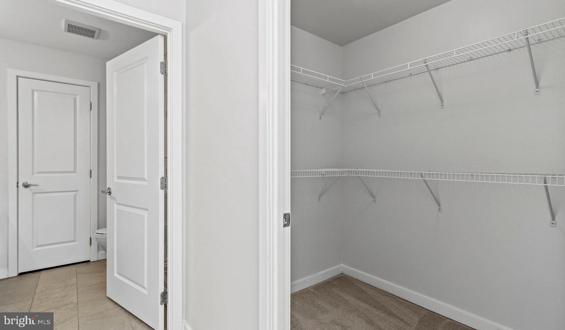 Real estate listing preview #111