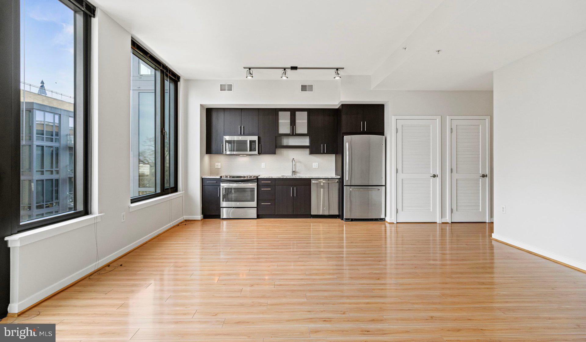 Real estate listing preview #87