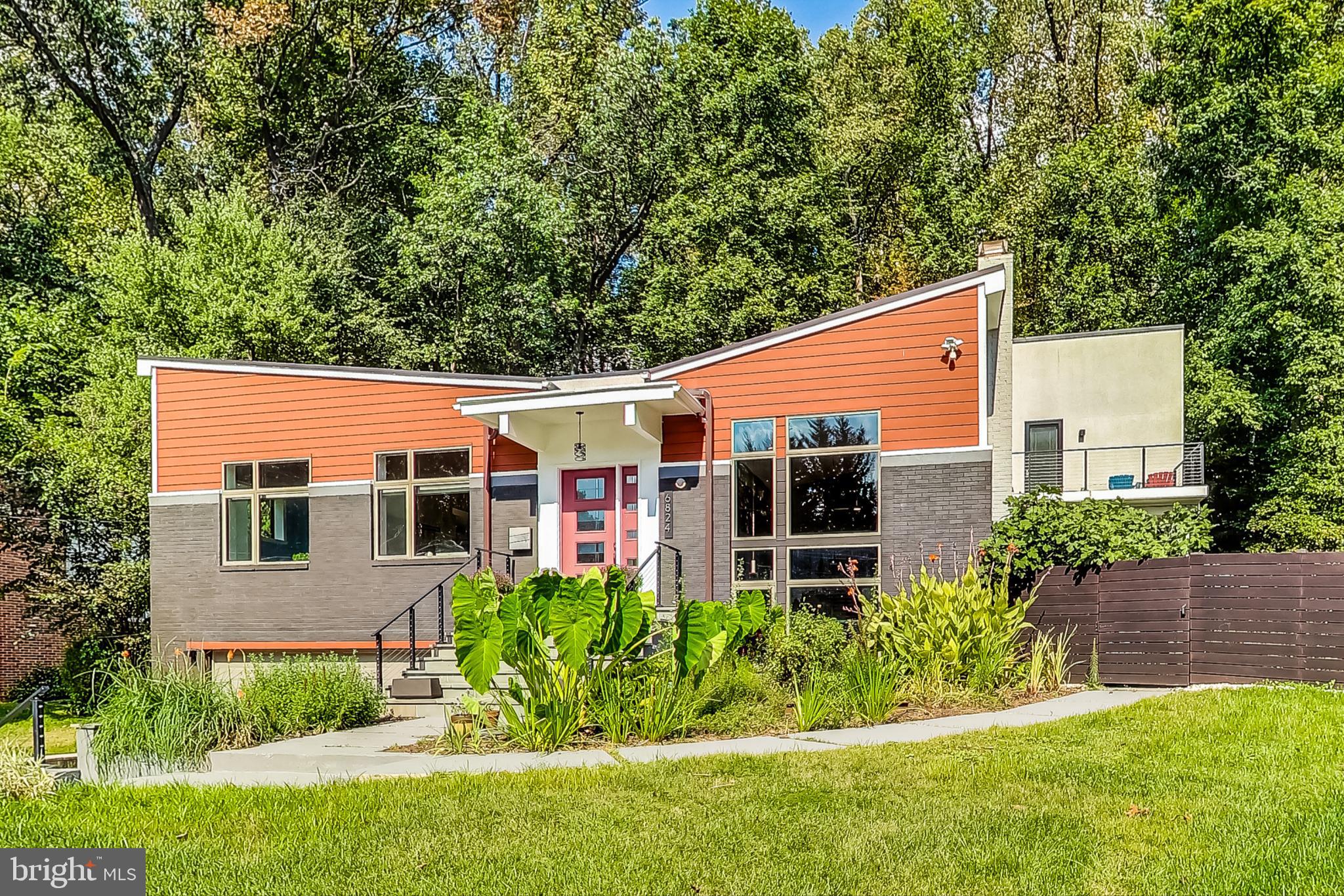 Real estate listing preview #2