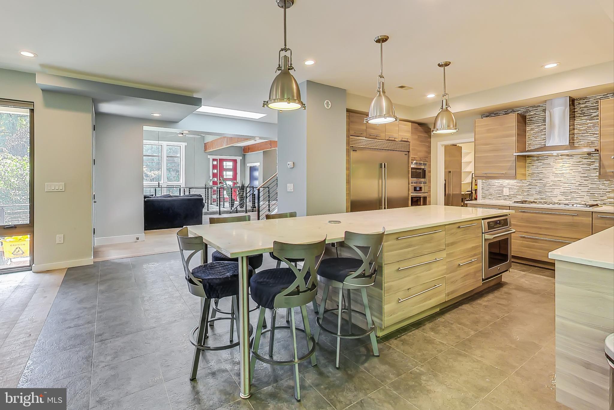 Real estate listing preview #13